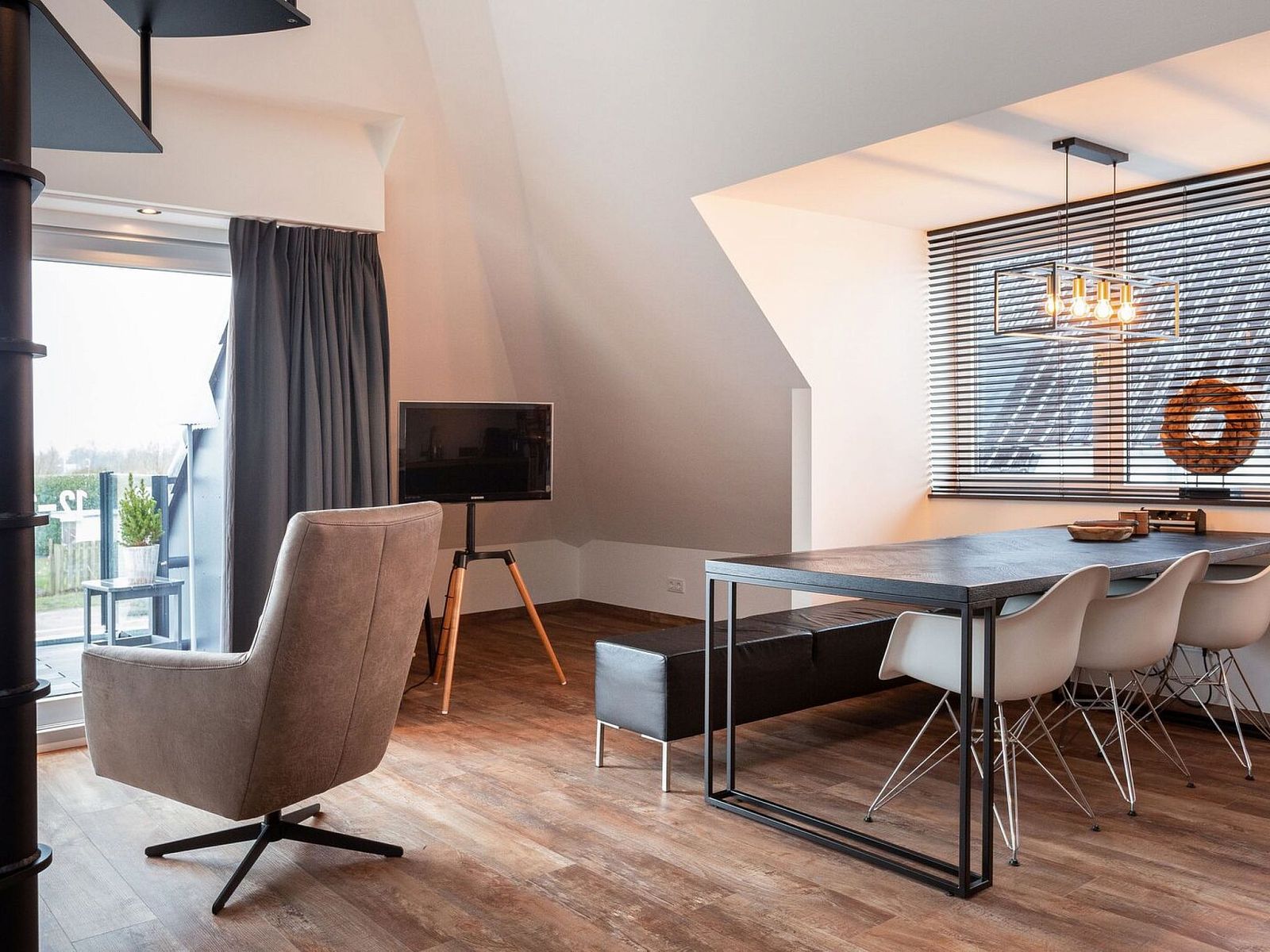 Guest house 120760 - Holiday property Sneekermeer - Vakantiehuis MeerPlezier Upstairs