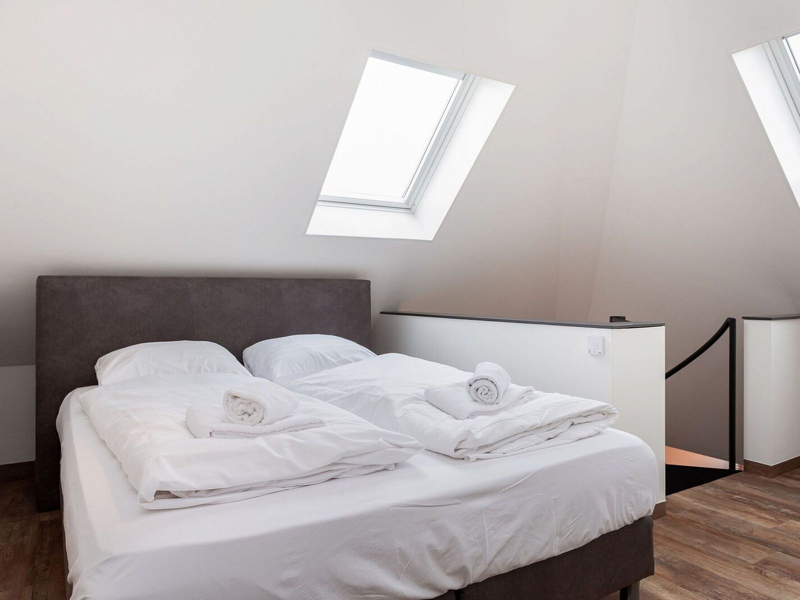 Guest house 120760 - Holiday property Sneekermeer - Vakantiehuis MeerPlezier Upstairs