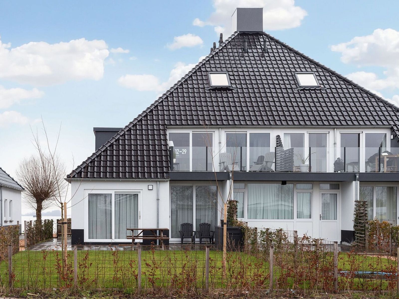 Guest house 120760 - Holiday property Sneekermeer - Vakantiehuis MeerPlezier Upstairs