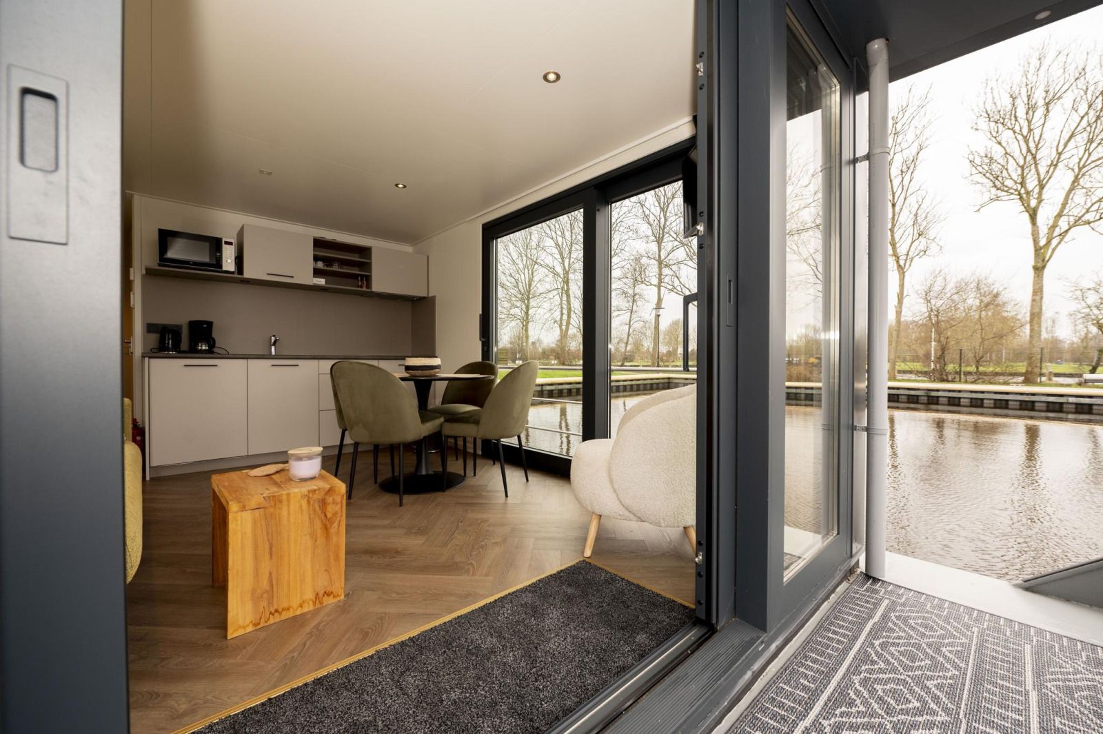 Unterkunft 120775 - Ferienhaus Sneekermeer - Houseboat Offingawier