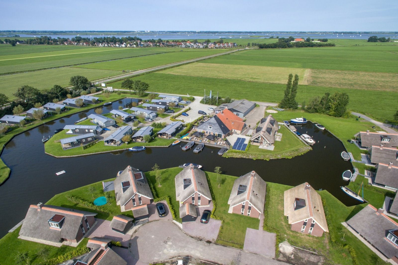 Guest house 121306 - Holiday property Sneekermeer - Waterpark «Terkaple 1»