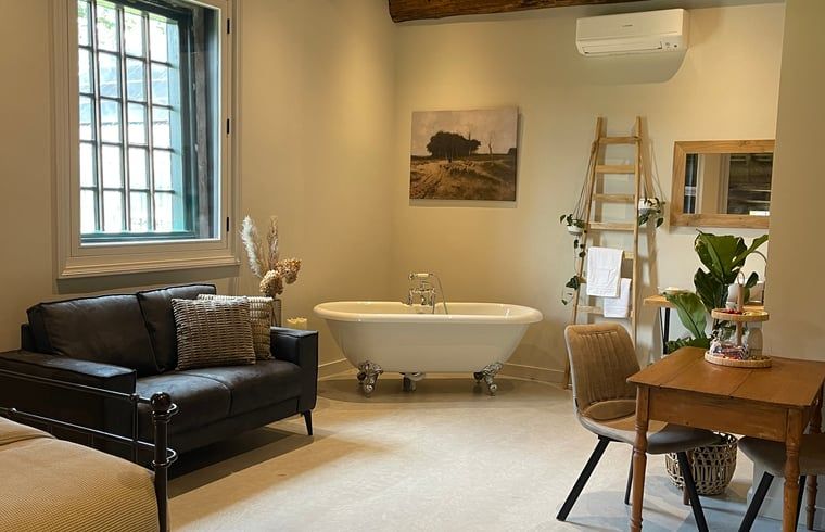 Guest house 130307 - Holiday property Bergumermeer - Huisje in Sumar