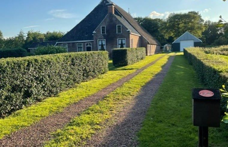 Guest house 130307 - Holiday property Bergumermeer - Huisje in Sumar