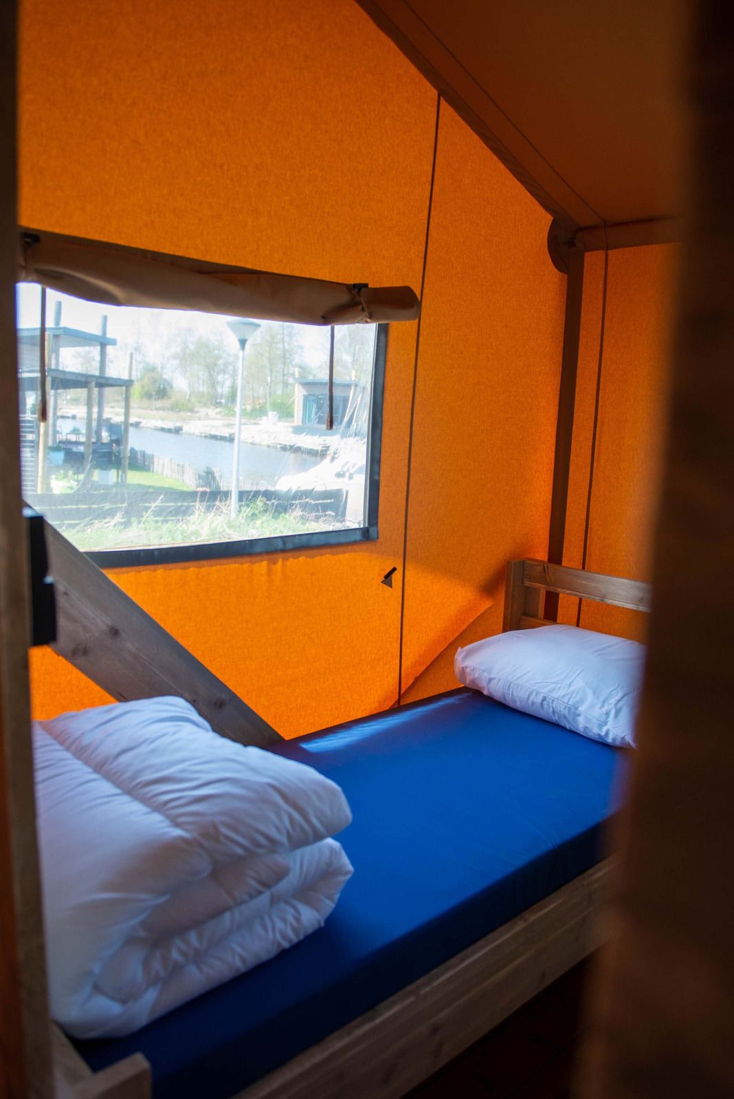 Guest house 130316 - Tent house Bergumermeer - Safaritent