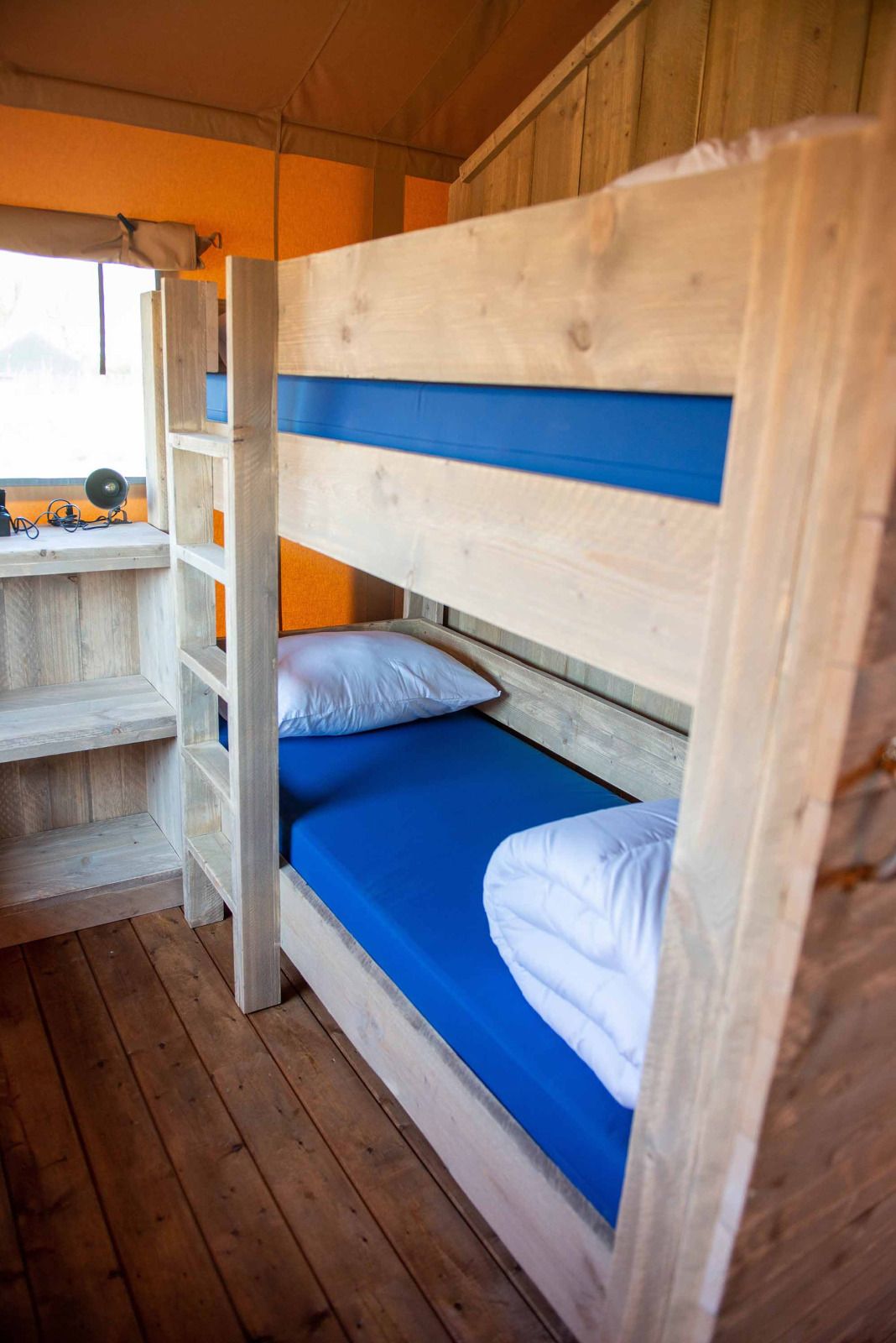 Guest house 130316 - Tent house Bergumermeer - Safaritent