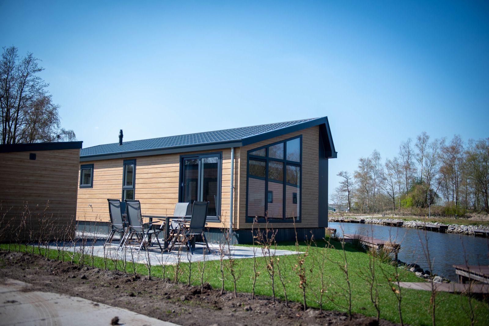 Verblijf 130318 - Vakantiewoning Bergumermeer - Waterlodge type 2