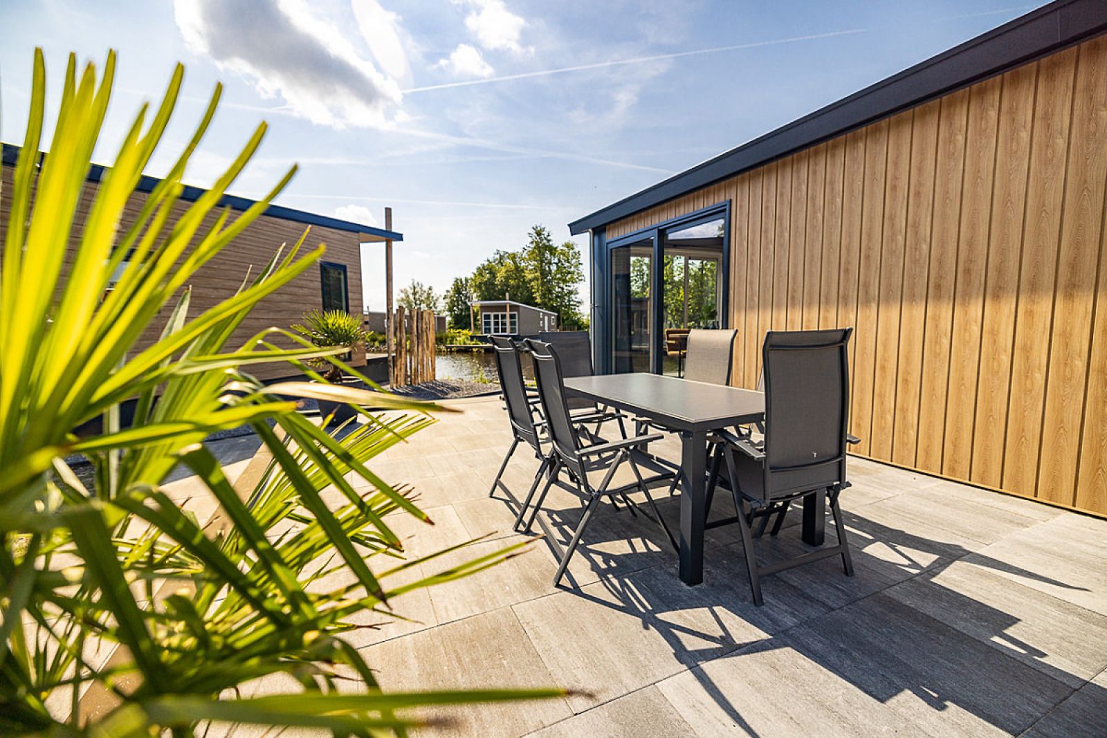 Verblijf 130318 - Vakantiewoning Bergumermeer - Waterlodge type 2