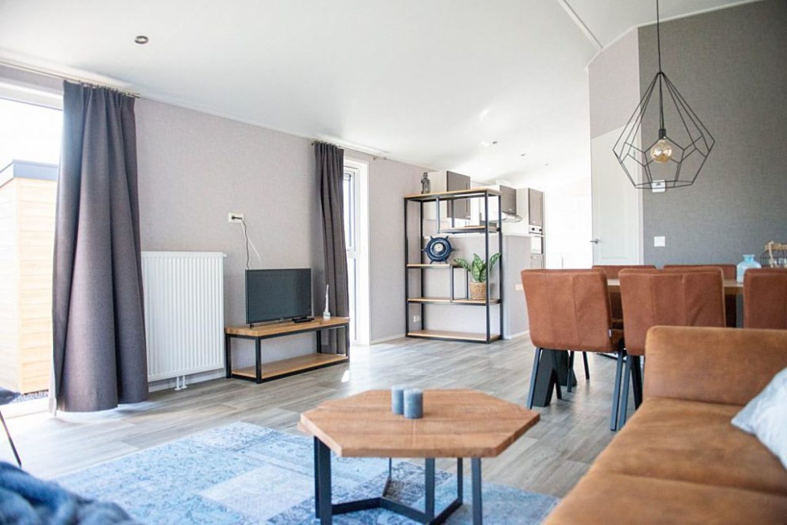 Verblijf 130318 - Vakantiewoning Bergumermeer - Waterlodge type 2