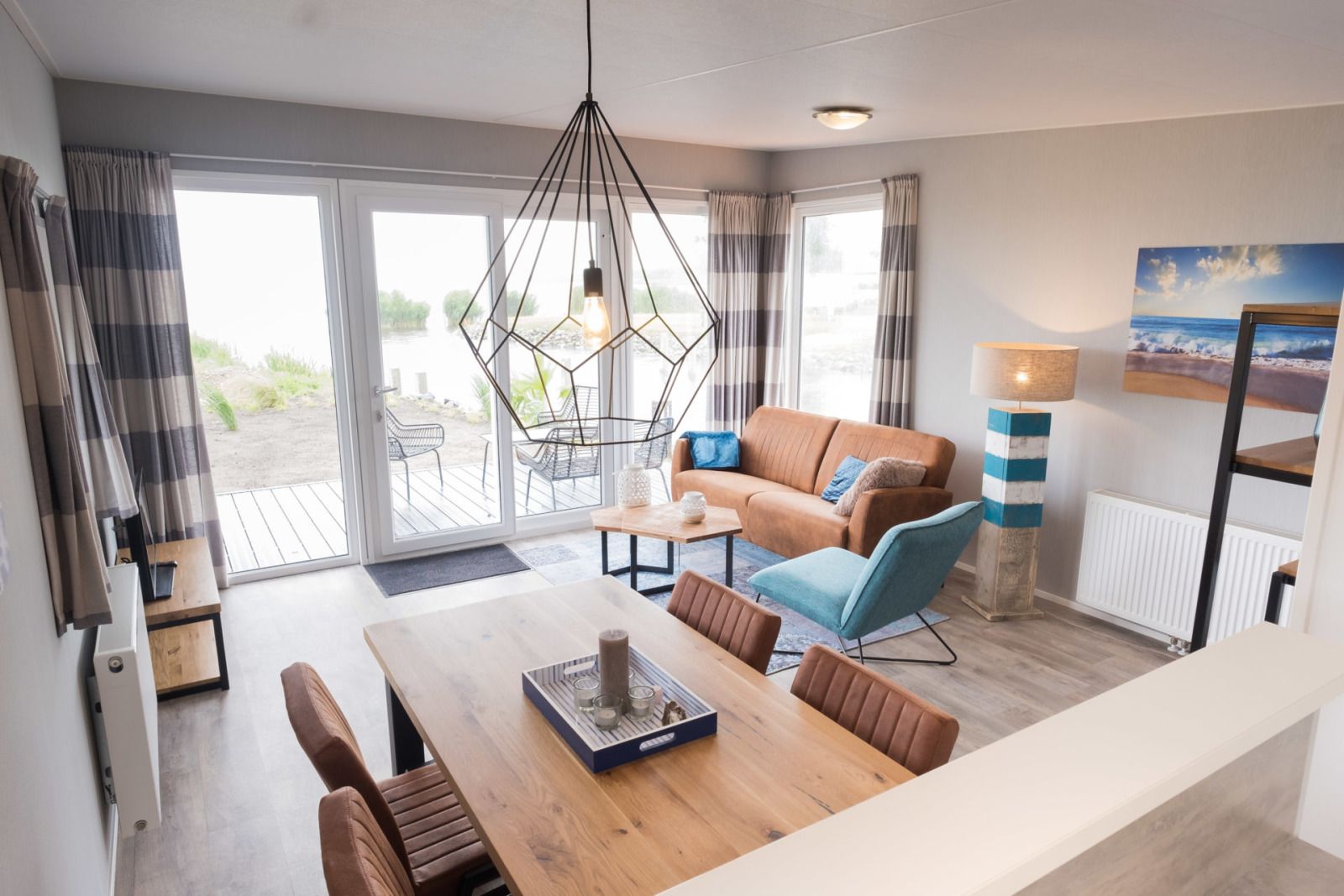 Verblijf 130326 - Vakantiewoning Bergumermeer - Waterlodge type 1