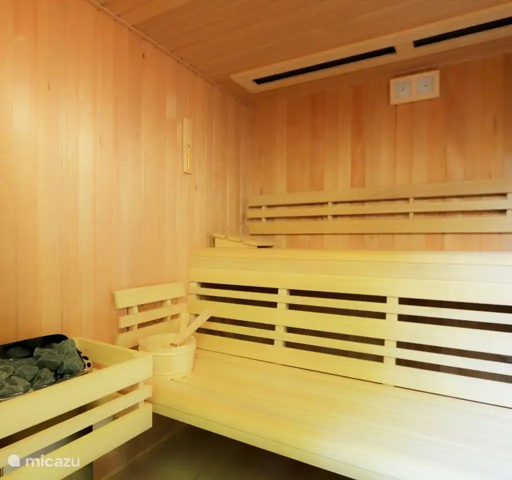 Guest house 150114 - Bungalow  - Rietreiger vakantielodge (2 badk.)