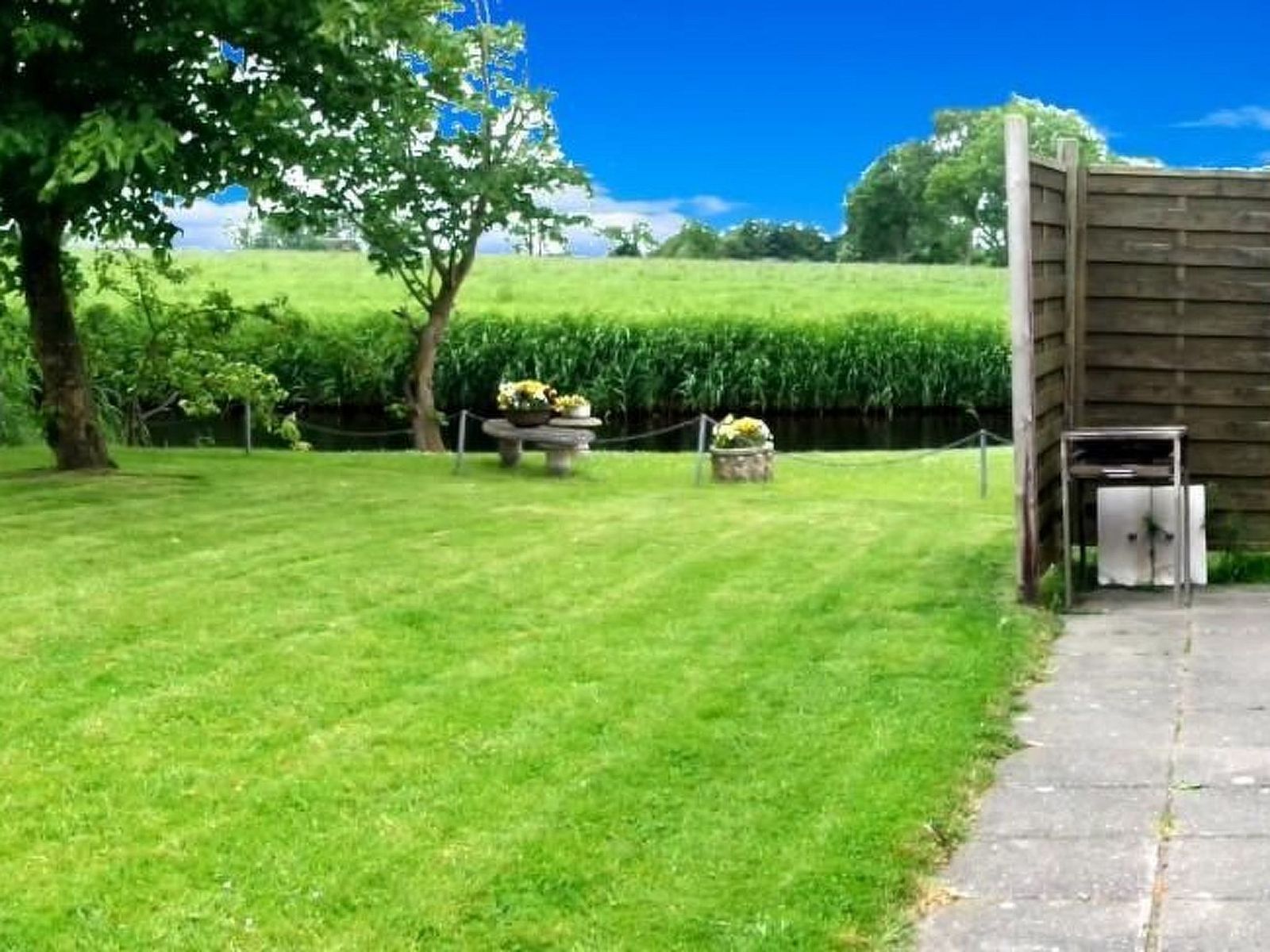 Guest house 1605112 - Holiday property Lauwersmeer - Vakantiehuis 185 Leonie