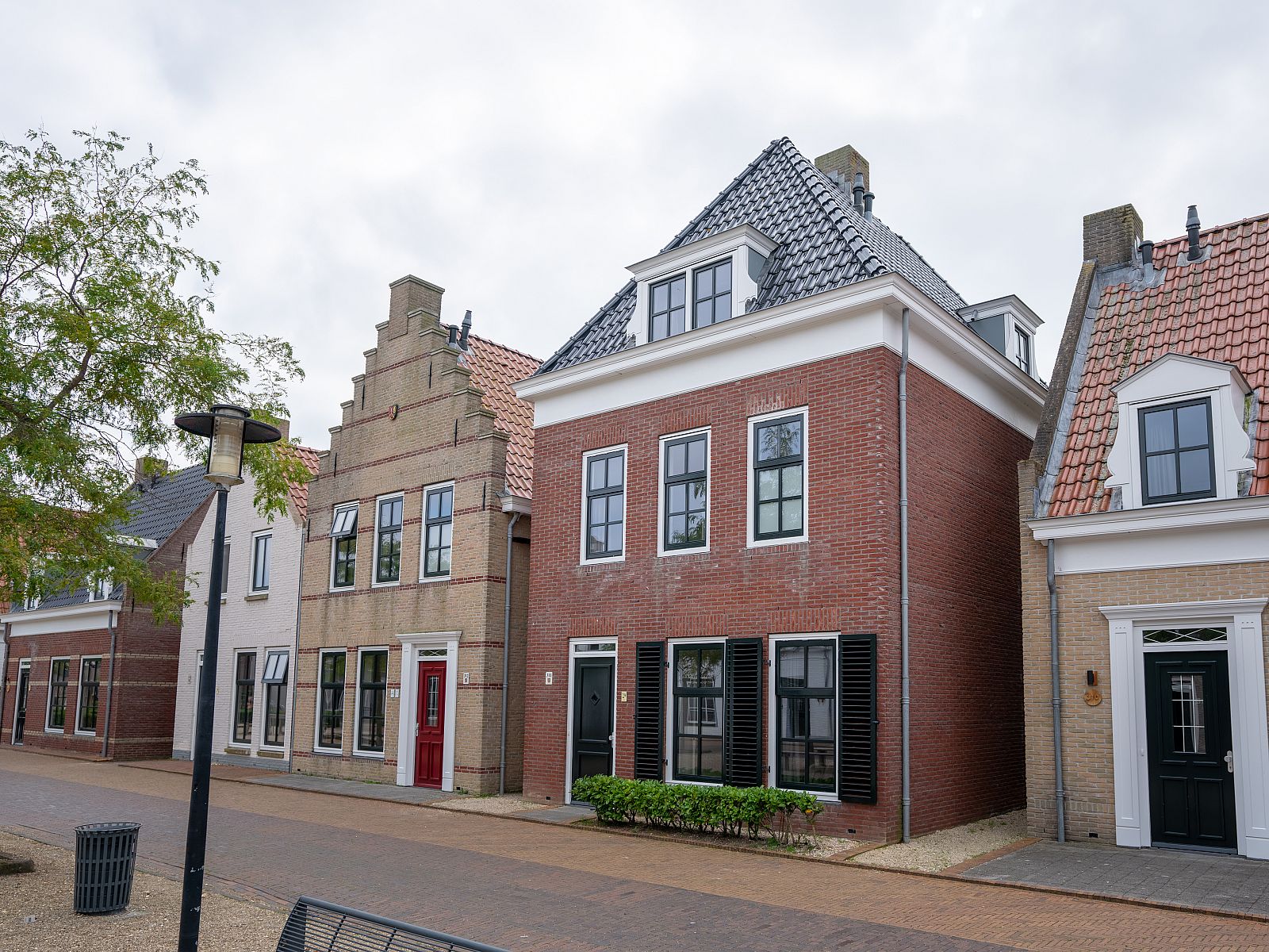 Verblijf 1605190 - Bungalow Lauwersmeer - Esonstad | 8-persoons woning | 8E2