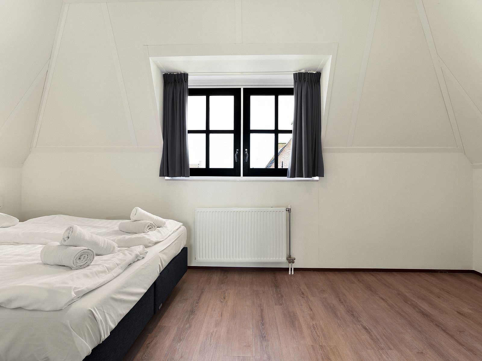 Verblijf 1605190 - Bungalow Lauwersmeer - Esonstad | 8-persoons woning | 8E2