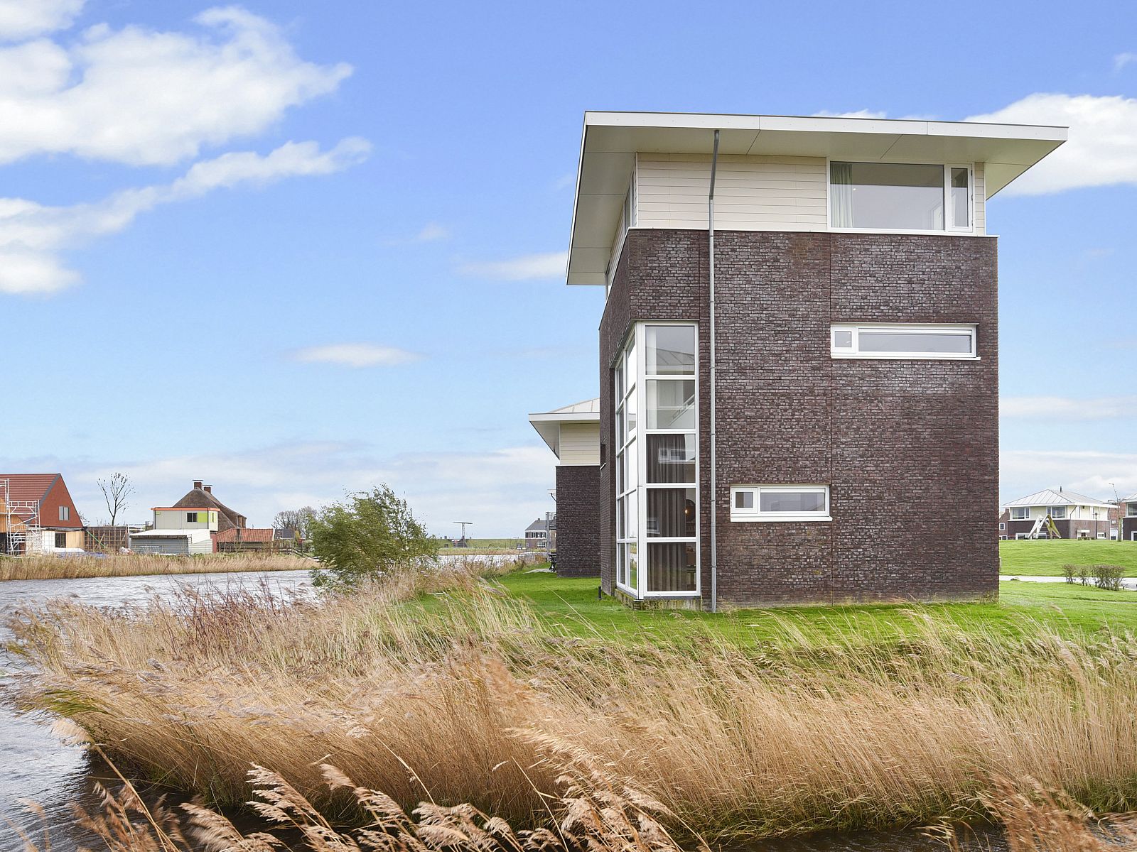 Verblijf 1605208 - Bungalow Lauwersmeer - Esonstad | 6-persoons woning - Torenwoning | 6D3