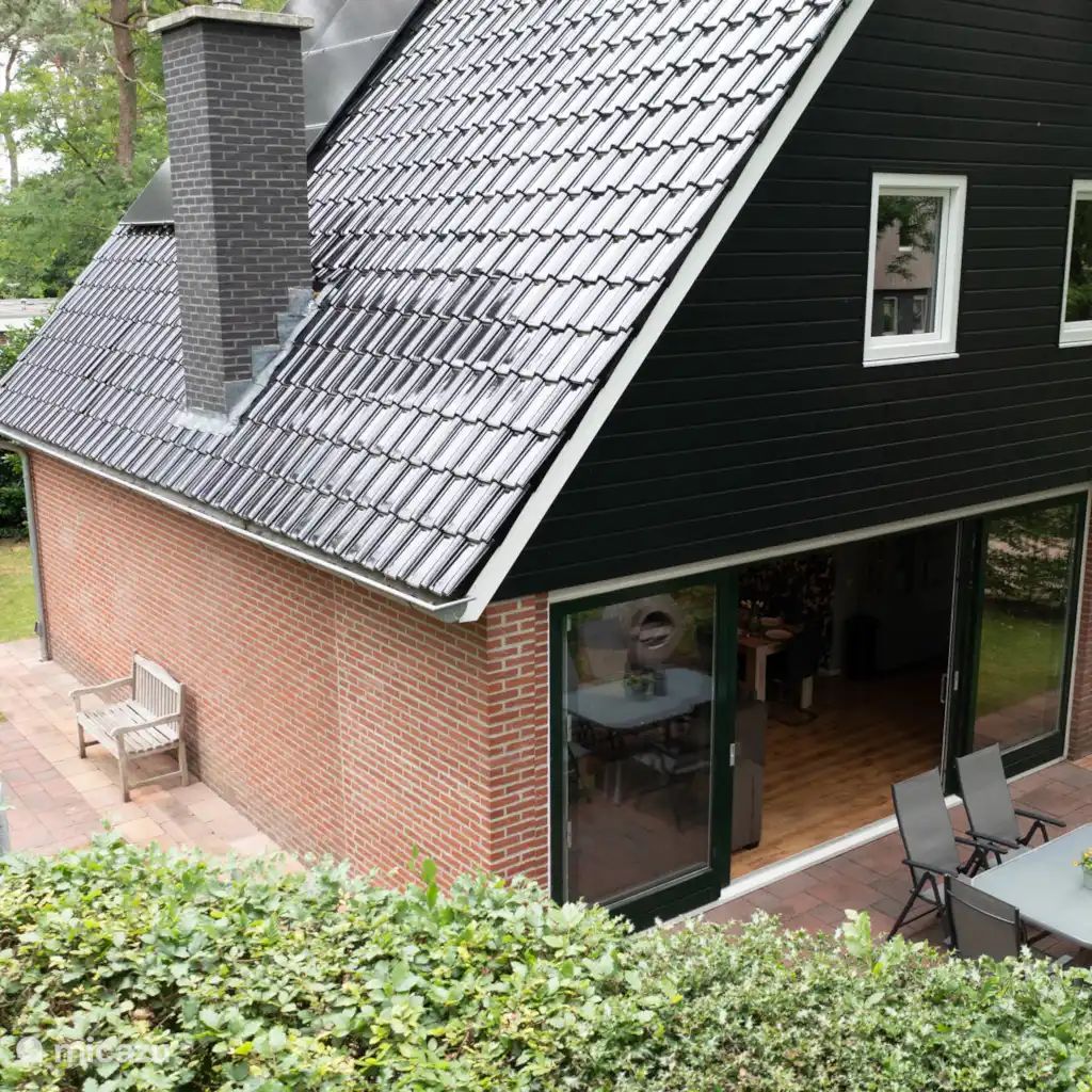 Verblijf 170133 - Vakantiewoning Midden Drenthe - Luxe boshuis in hartje Drenthe