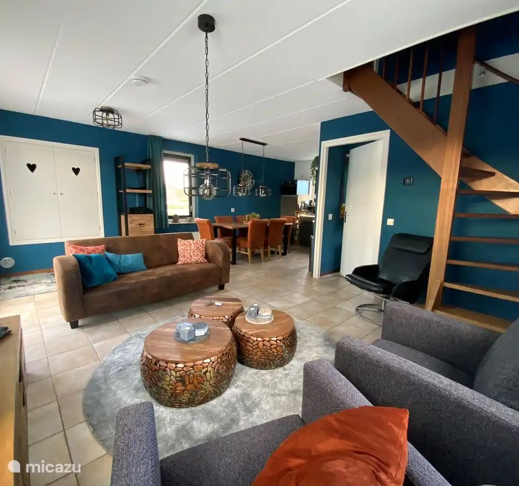 Guest house 170505 - Bungalow Midden Drenthe - Bedsteehuisje in vakantiepark