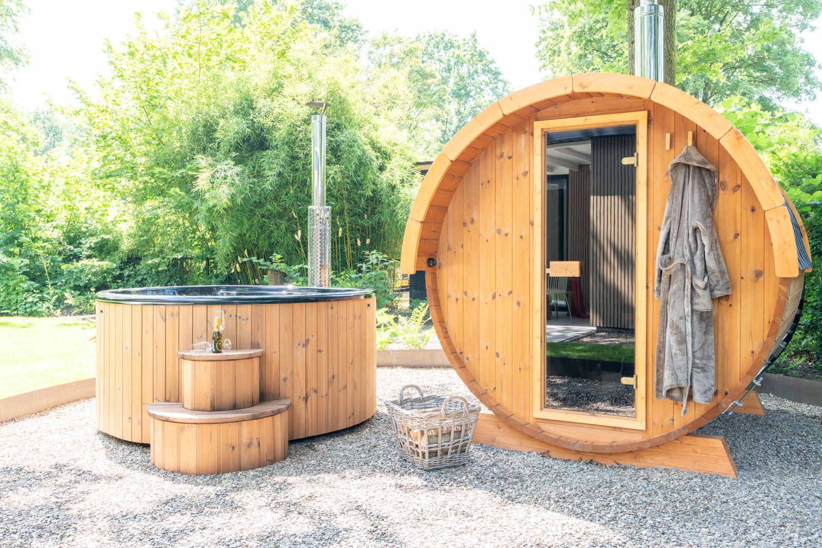 Guest house 171954 - Holiday property Midden Drenthe - Bosvilla «Bos & Bubbels»