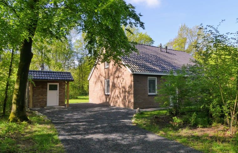 Vakantiehuis in Westerbork met een charmant pad, gelegen in het rustige Midden Drenthe, Drenthe.
