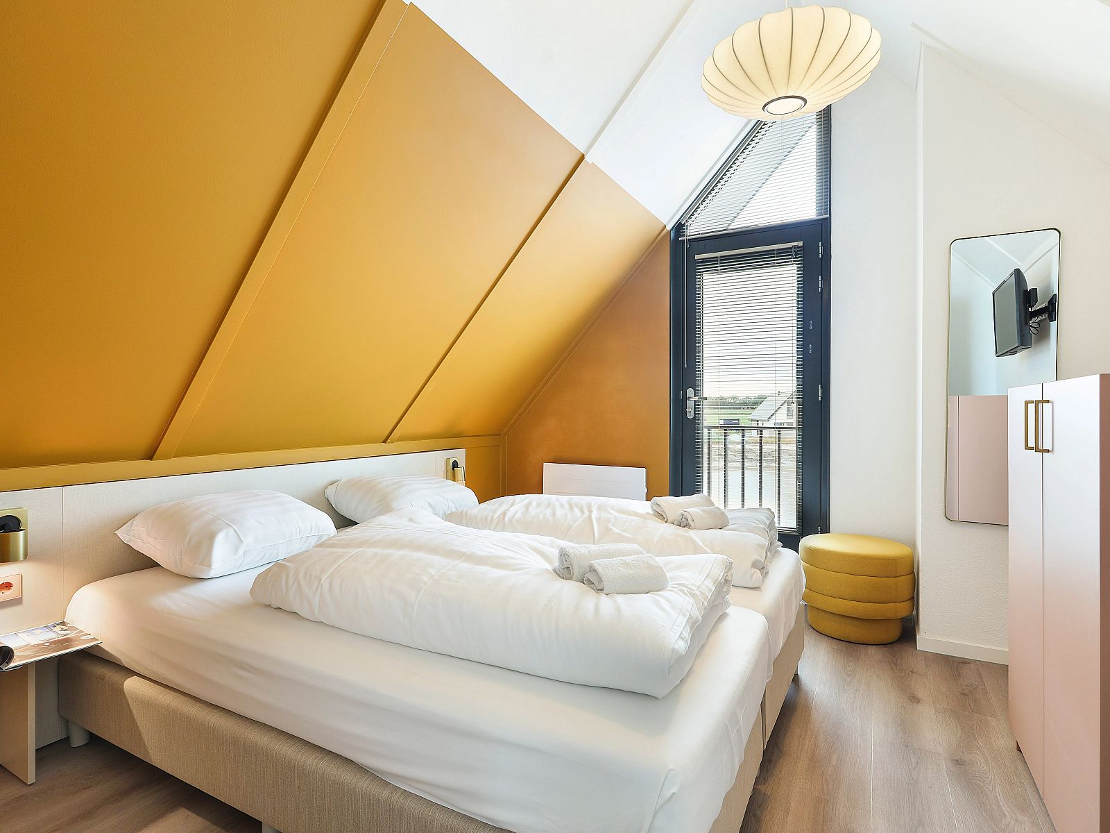 Guest house 172529 - Bungalow Midden Drenthe - 6-persoons woning | 6L