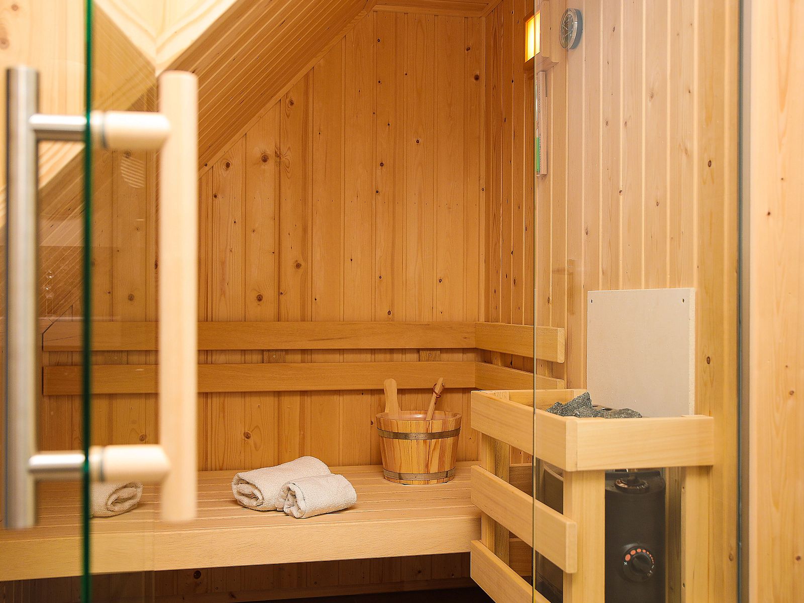 Guest house 172529 - Bungalow Midden Drenthe - 6-persoons woning | 6L