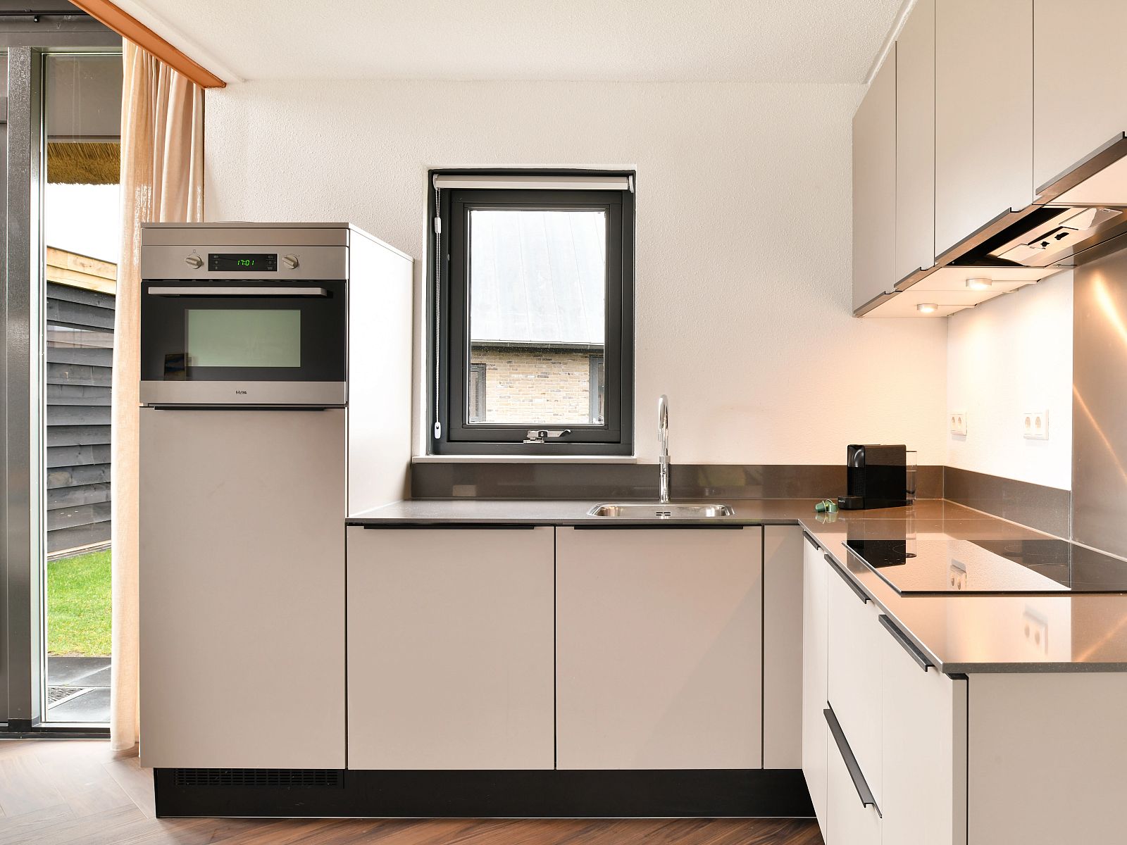 Verblijf 172546 - Bungalow Midden Drenthe - 6-persoons woning | 6ELV