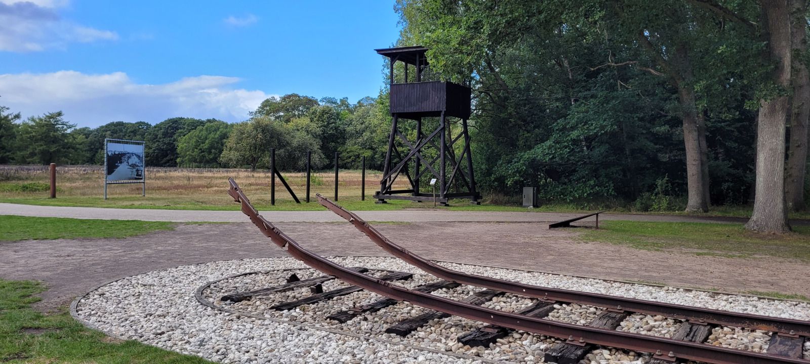 Historische omgeving bij DG1928 vakantiehuis in Hooghalen, Midden Drenthe.