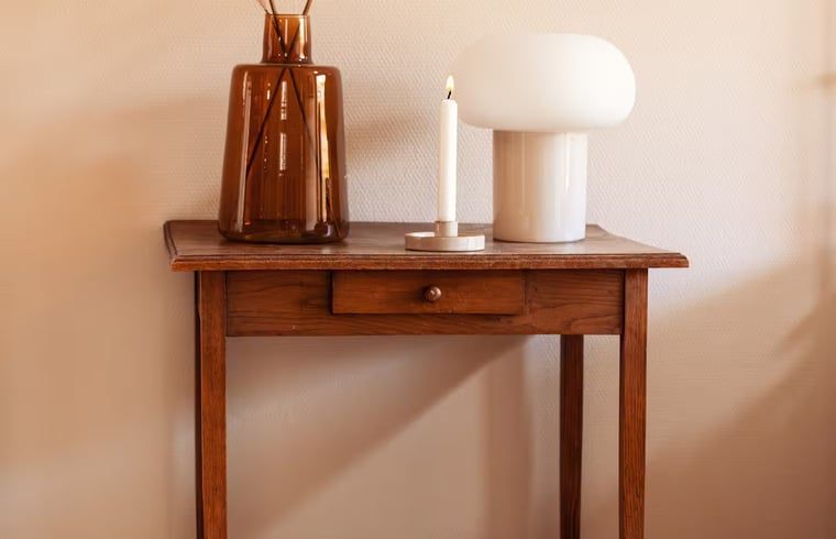 Stijlvolle decoratie in Vakantiehuisje in Hooghalen, moderne inrichting in Midden Drenthe, Drenthe.