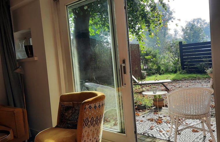 Atemberaubender Sonnenuntergang im Cottage in Eesergroen, Ferienunterkunft in Eesergroen, Drenthe.