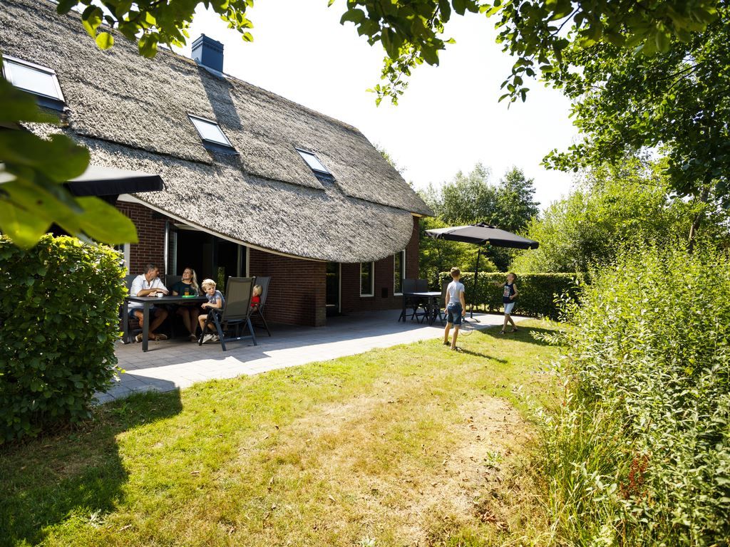 Guest house 1732105 - Bungalow Midden Drenthe - Hof van Saksen | 12-persoons boerderij | 12C