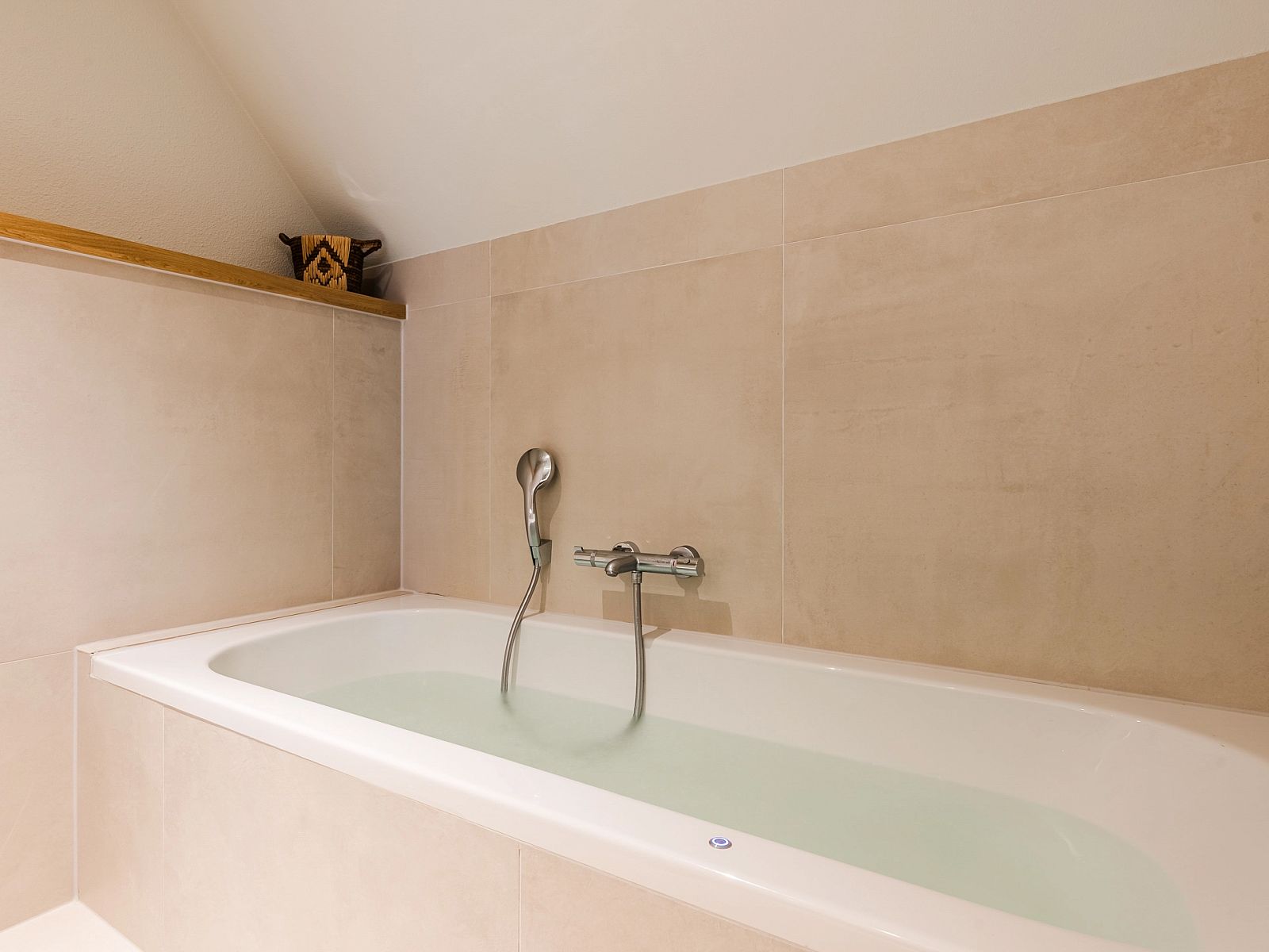 Guest house 1732111 - Bungalow Midden Drenthe - Hof van Saksen | 12-persoons boerderij | 12L