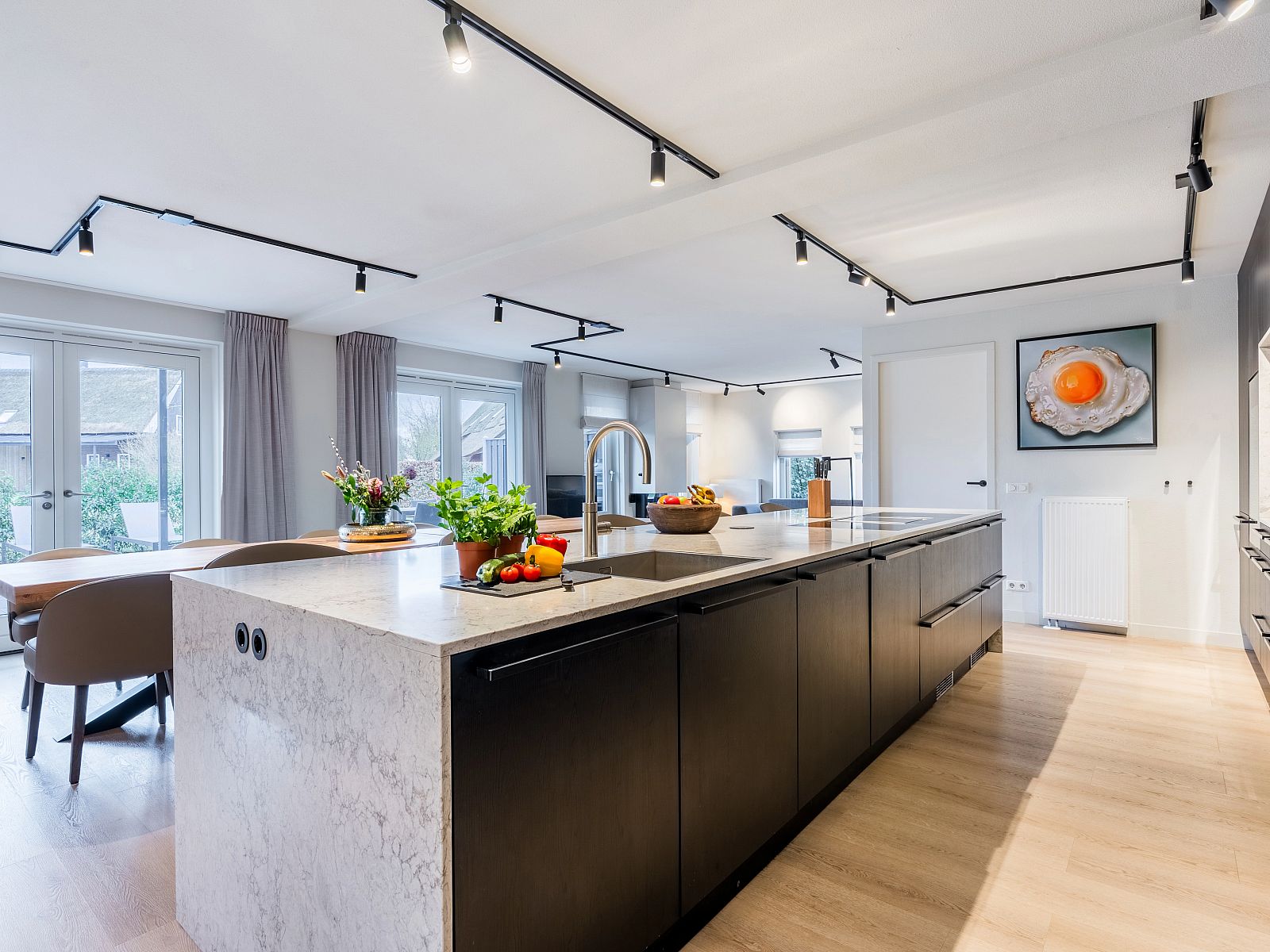 Practical utility room in Hof van Saksen, 12-bed Luxury Culinary Farm in Nooitgedacht, Drenthe.