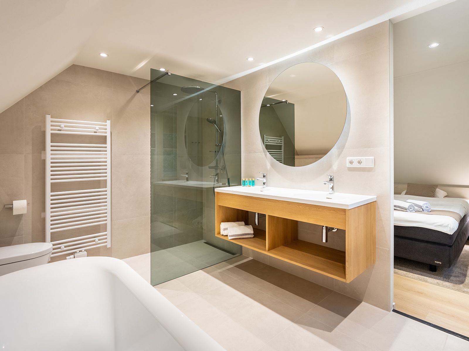 Unterkunft 173264 - Bungalow Midden Drenthe - Hof van Saksen | 8-persoons Wellnessboerderij | 8LW