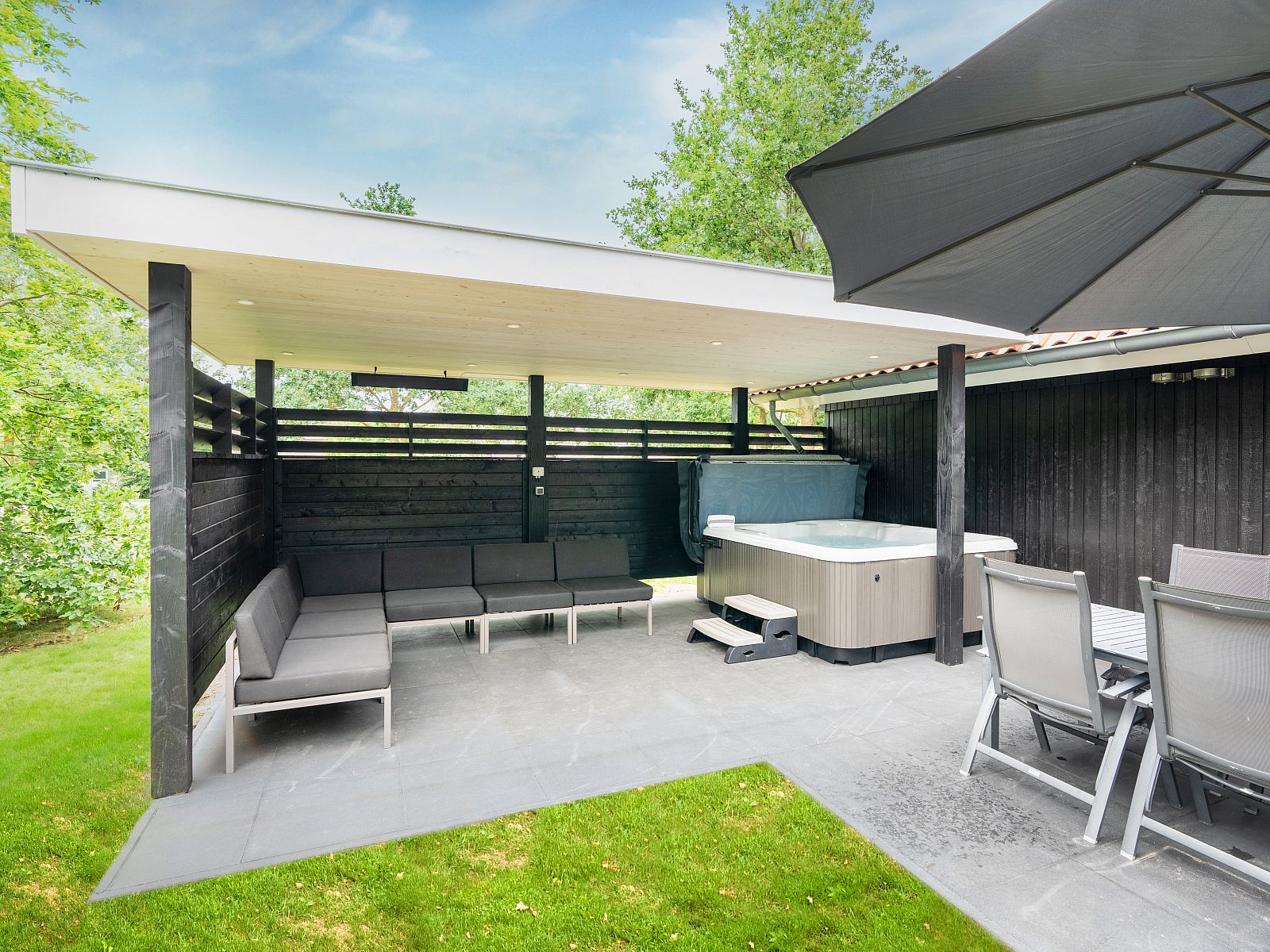 Unterkunft 173264 - Bungalow Midden Drenthe - Hof van Saksen | 8-persoons Wellnessboerderij | 8LW