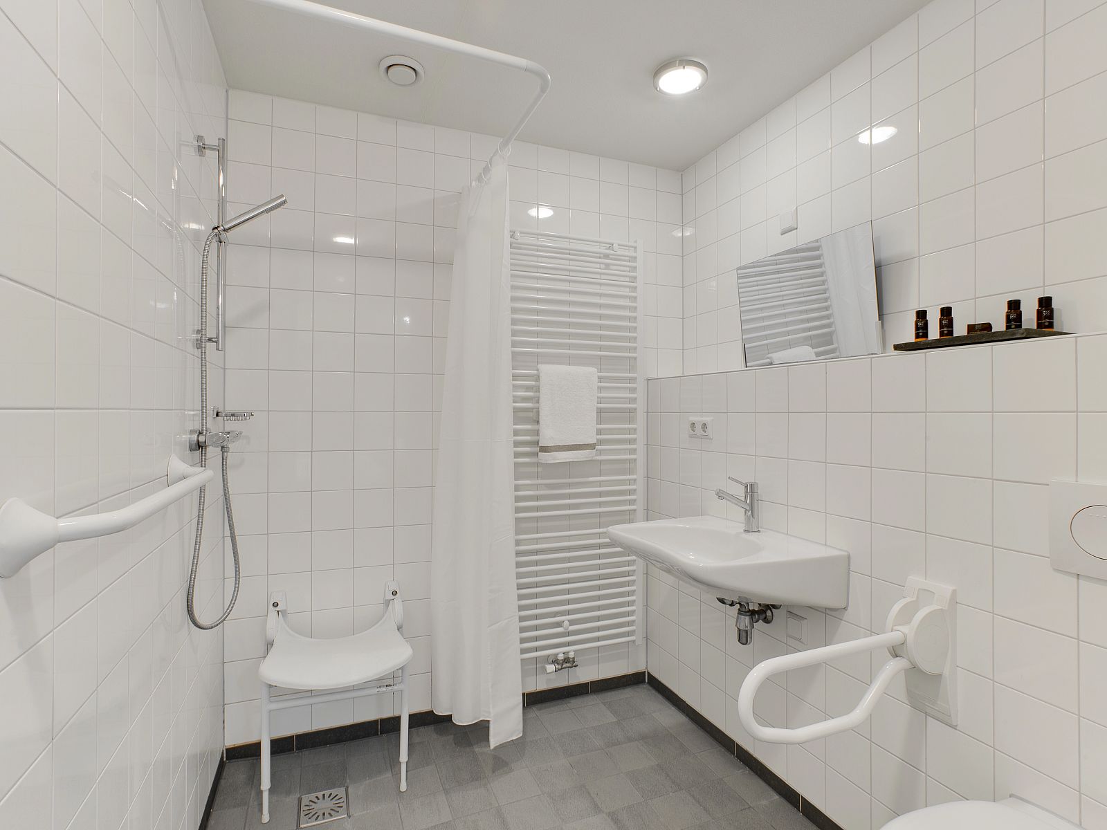 Guest house 173275 - Bungalow Midden Drenthe - Hof van Saksen | 8-persoons boerderij | 8L1