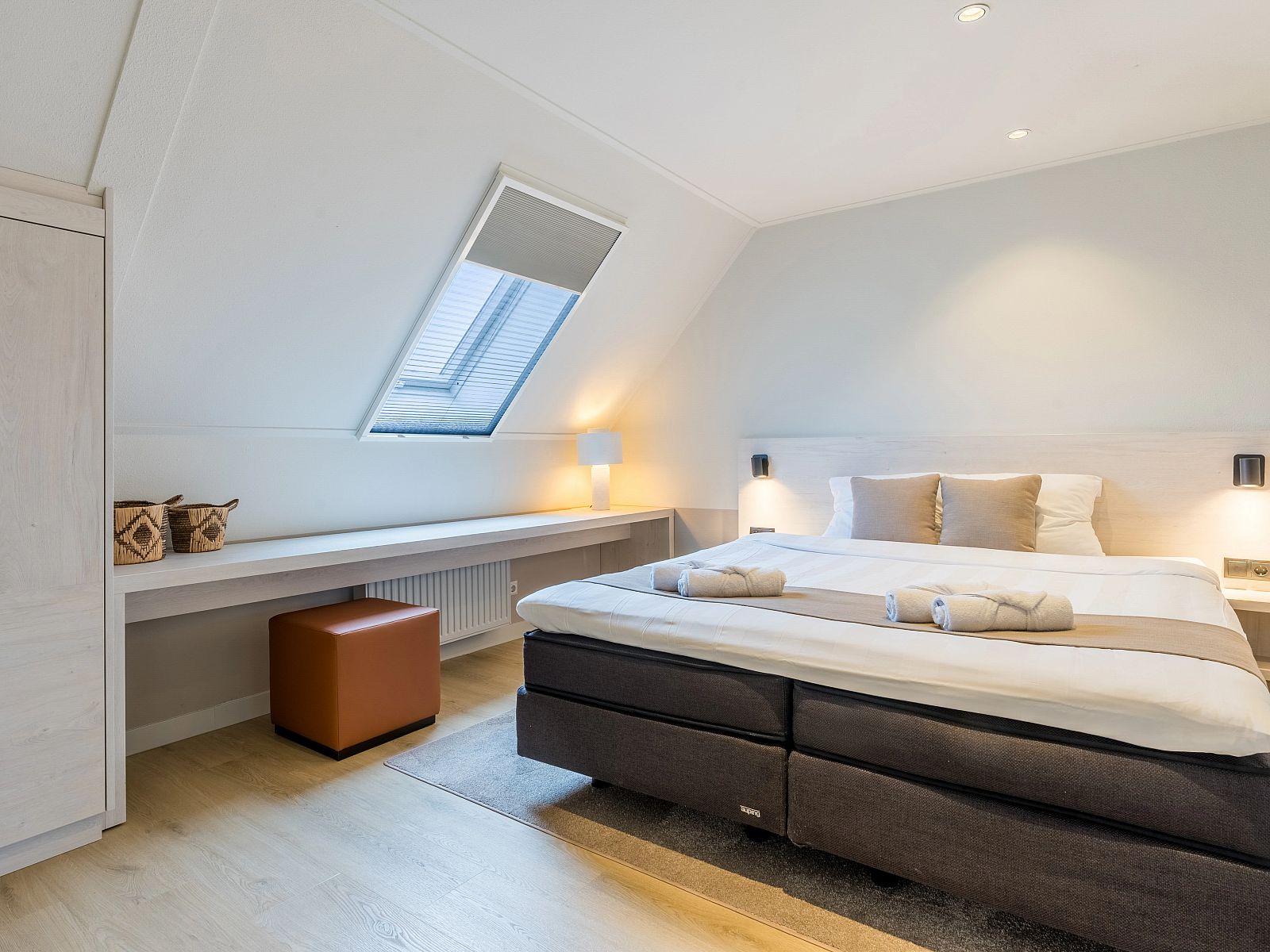 Verblijf 173287 - Bungalow Midden Drenthe - Hof van Saksen | 6-persoons Wellness Waterfront boerderij | 