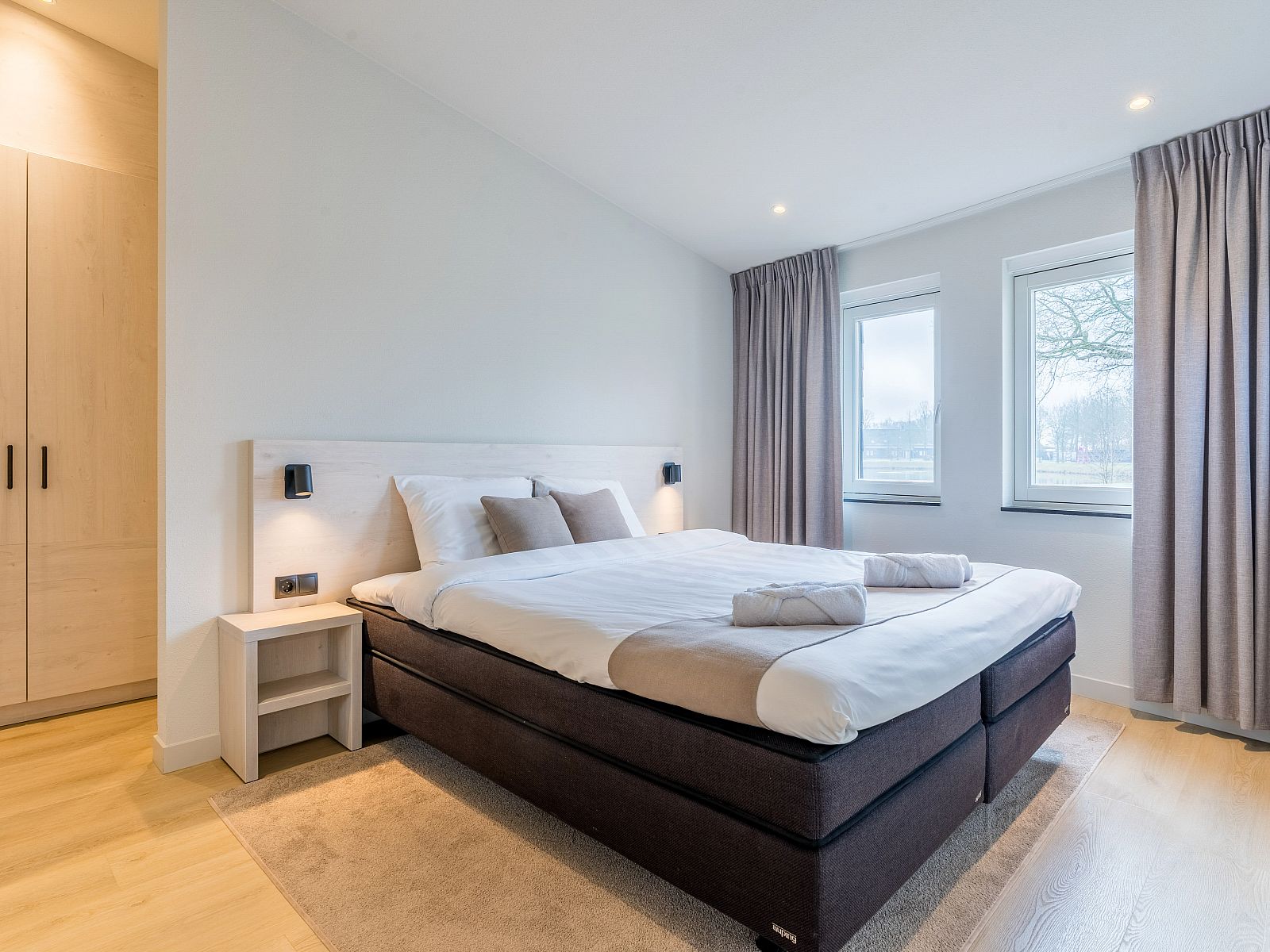 Verblijf 173287 - Bungalow Midden Drenthe - Hof van Saksen | 6-persoons Wellness Waterfront boerderij | 