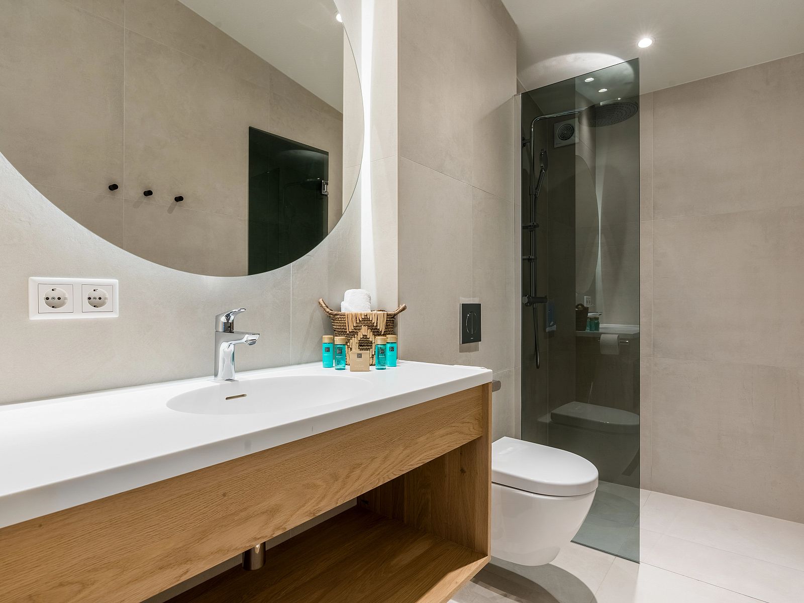 Verblijf 173287 - Bungalow Midden Drenthe - Hof van Saksen | 6-persoons Wellness Waterfront boerderij | 