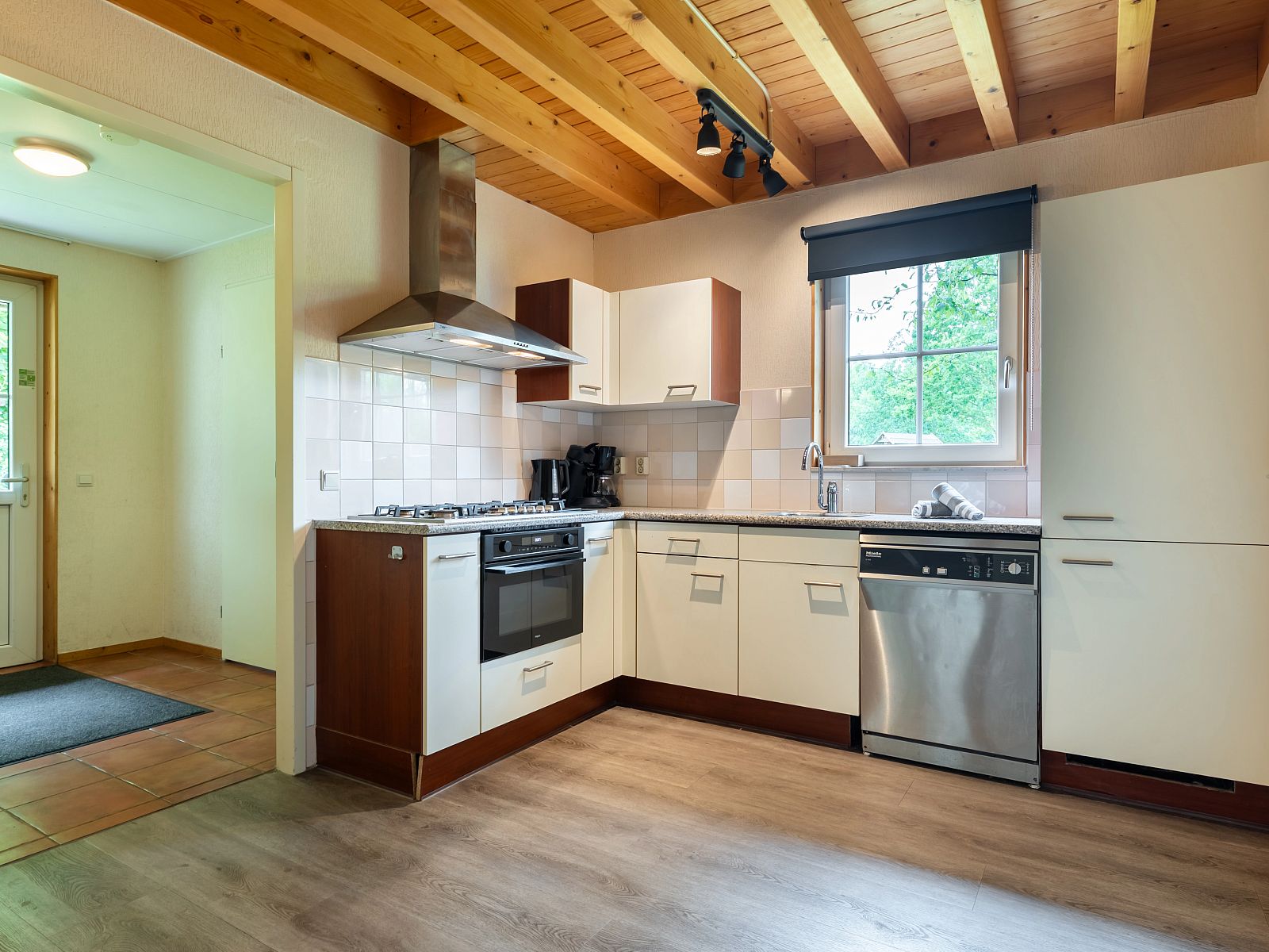 Guest house 173448 - Bungalow Midden Drenthe - Orveltermarke | 10-persoons bungalow | 10C