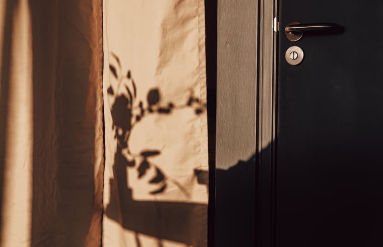 Comfortabele slaapkamer in Vakantiehuis in Odoorn, Midden Drenthe, met stijlvolle inrichting.