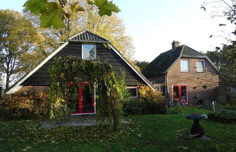 Ferienhaus in Geeuwenbrug, Midden Drenthe: charmantes Ferienhaus mit Garten und Terrasse, umgeben von Natur und Ruhe.
