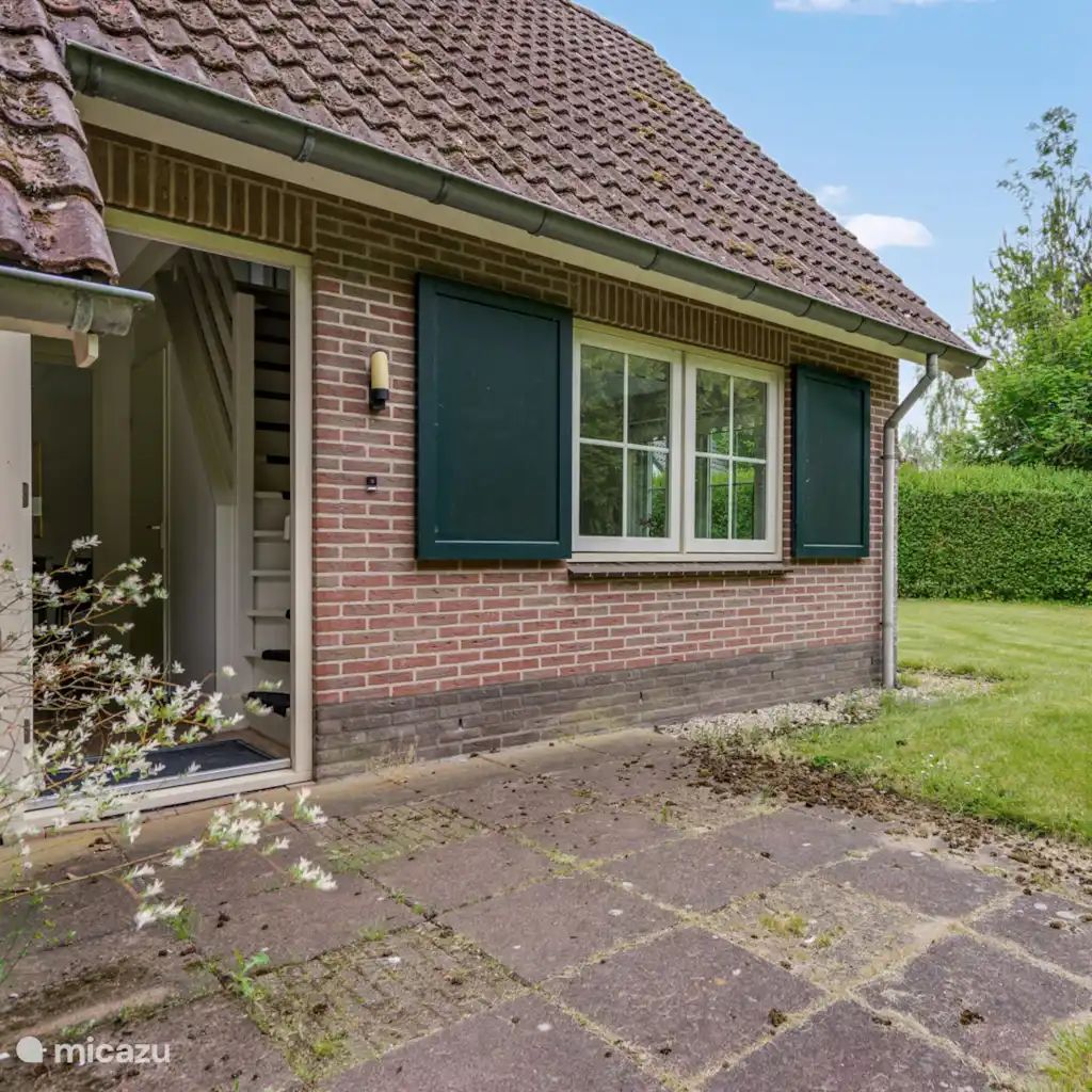 Guest house 180217 - Holiday property Noord Drenthe - Zanglijster 4 Basic