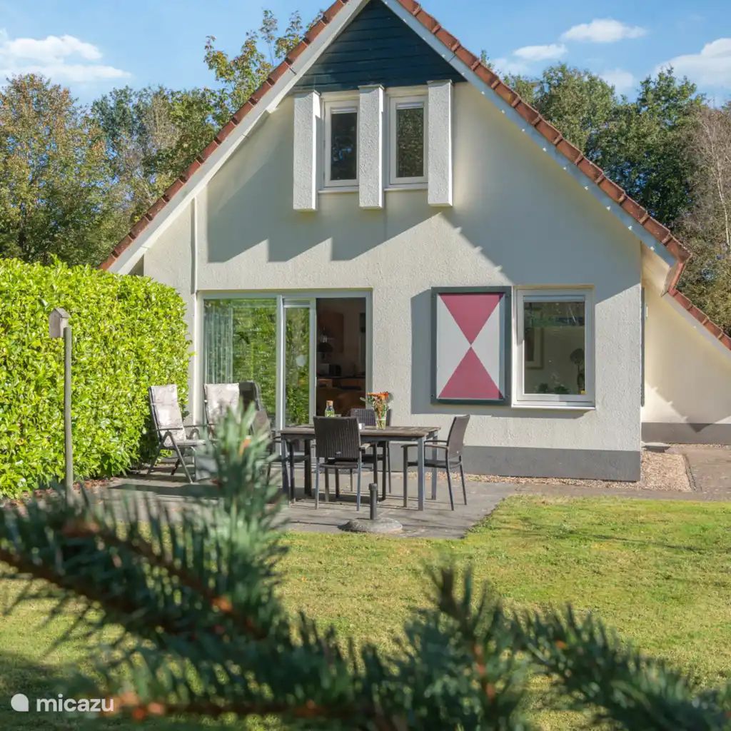 Guest house 180218 - Holiday property Noord Drenthe - Valk 4 Basis