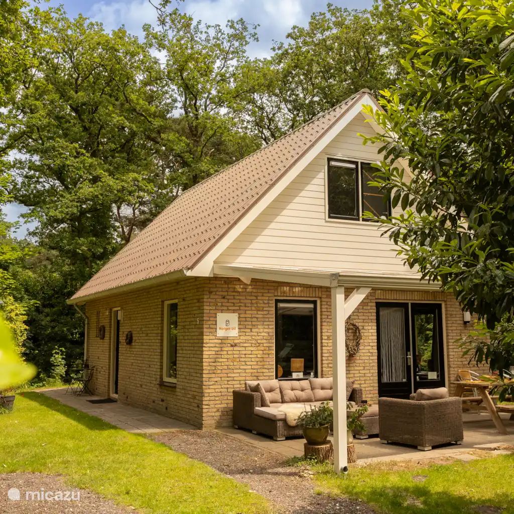 Guest house 180996 - Holiday property Noord Drenthe - Norger Uil en  Morgenster Groepsacco