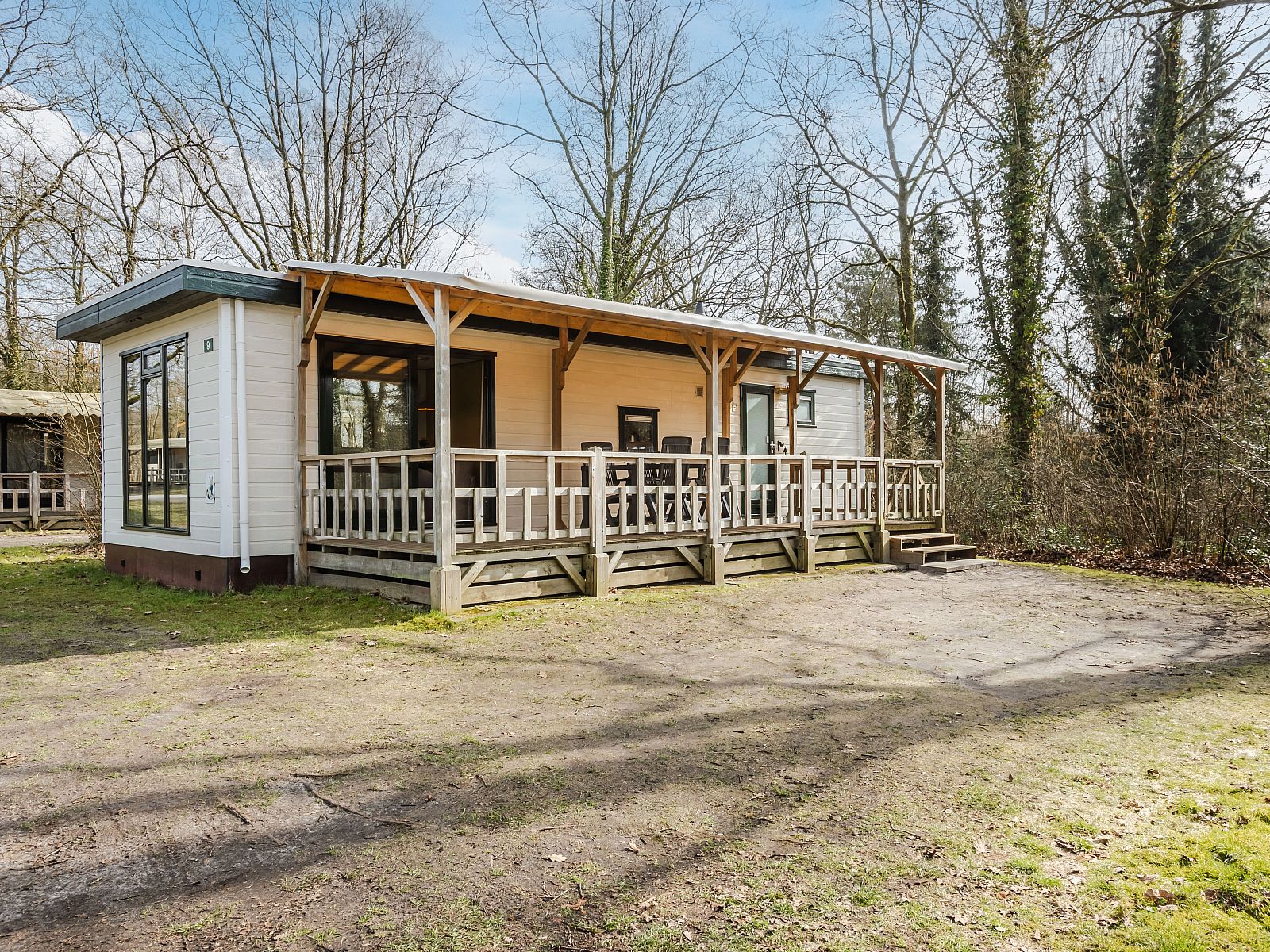 Verblijf 1829103 - Vakantiewoning Noord Drenthe - Het Land van Bartje | 4-persoons peuterstacaravan | 4MHK