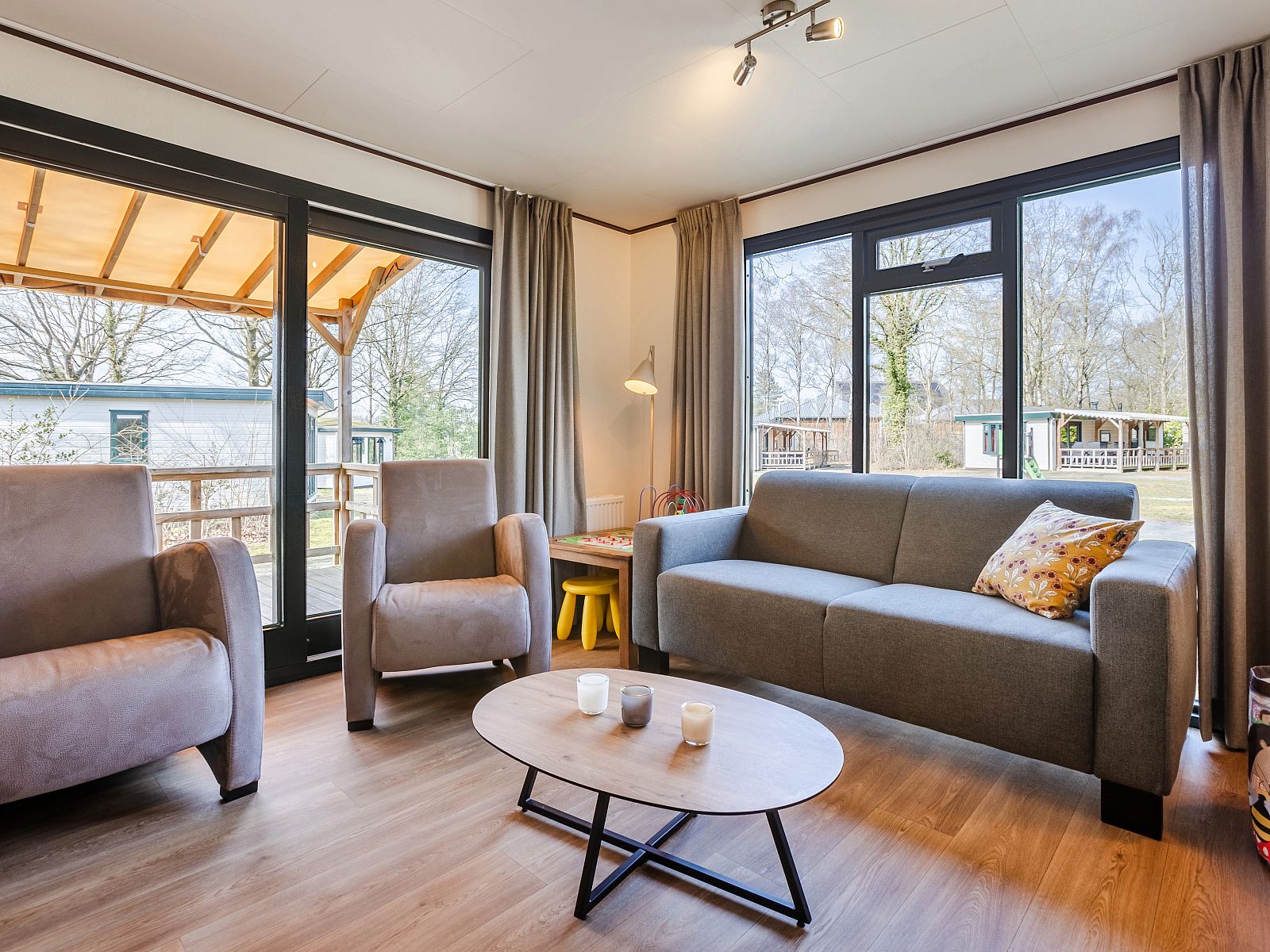 Verblijf 1829103 - Vakantiewoning Noord Drenthe - Het Land van Bartje | 4-persoons peuterstacaravan | 4MHK