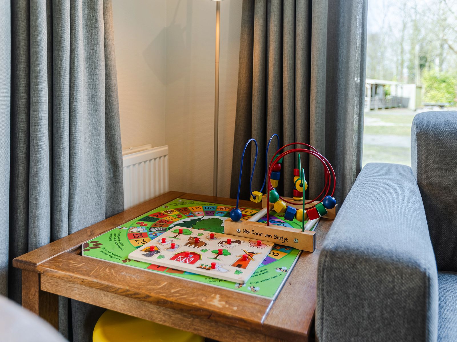 Verblijf 1829103 - Vakantiewoning Noord Drenthe - Het Land van Bartje | 4-persoons peuterstacaravan | 4MHK