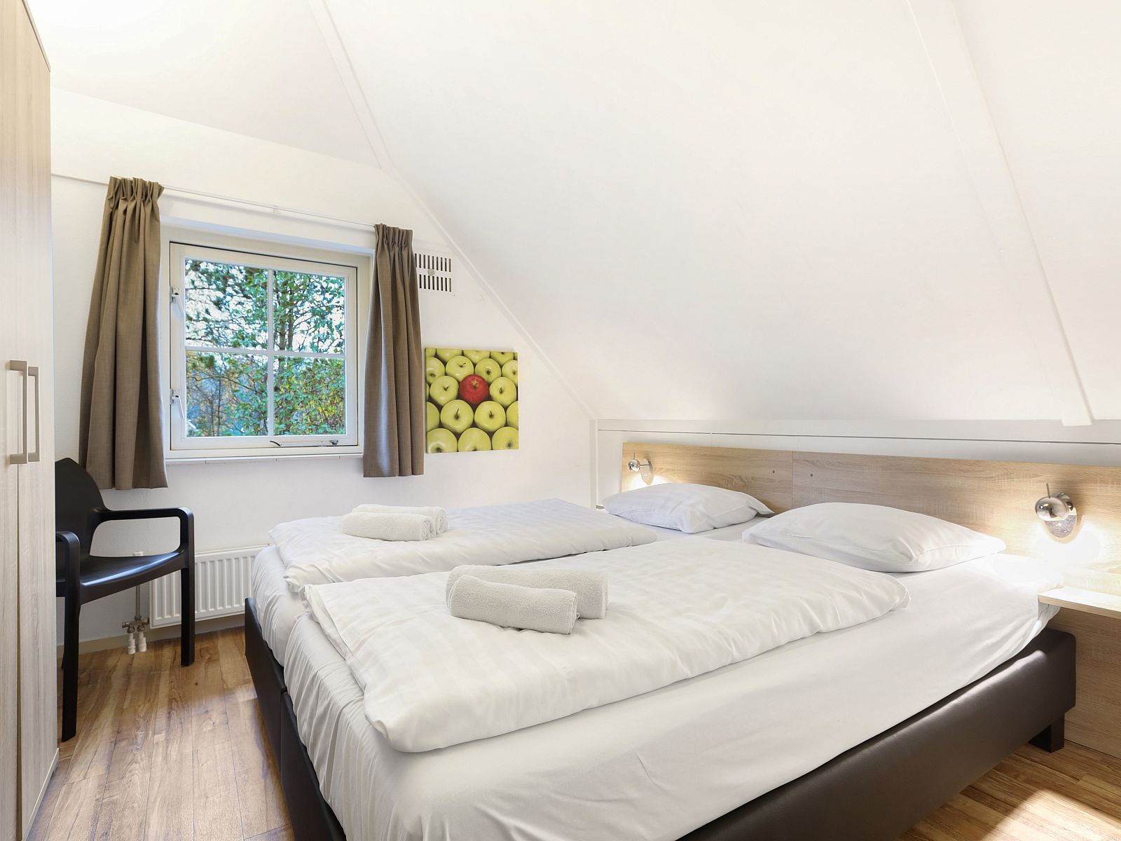 Verblijf 1829104 - Bungalow Noord Drenthe - Het Land van Bartje | 8-persoons boerderij | 8L