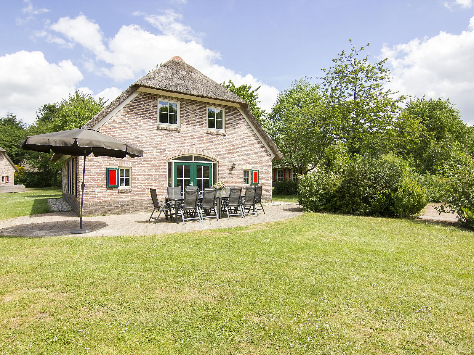 Guest house 182958 - Bungalow Noord Drenthe - Het Land van Bartje | 10-persoons boerderij | 10FL