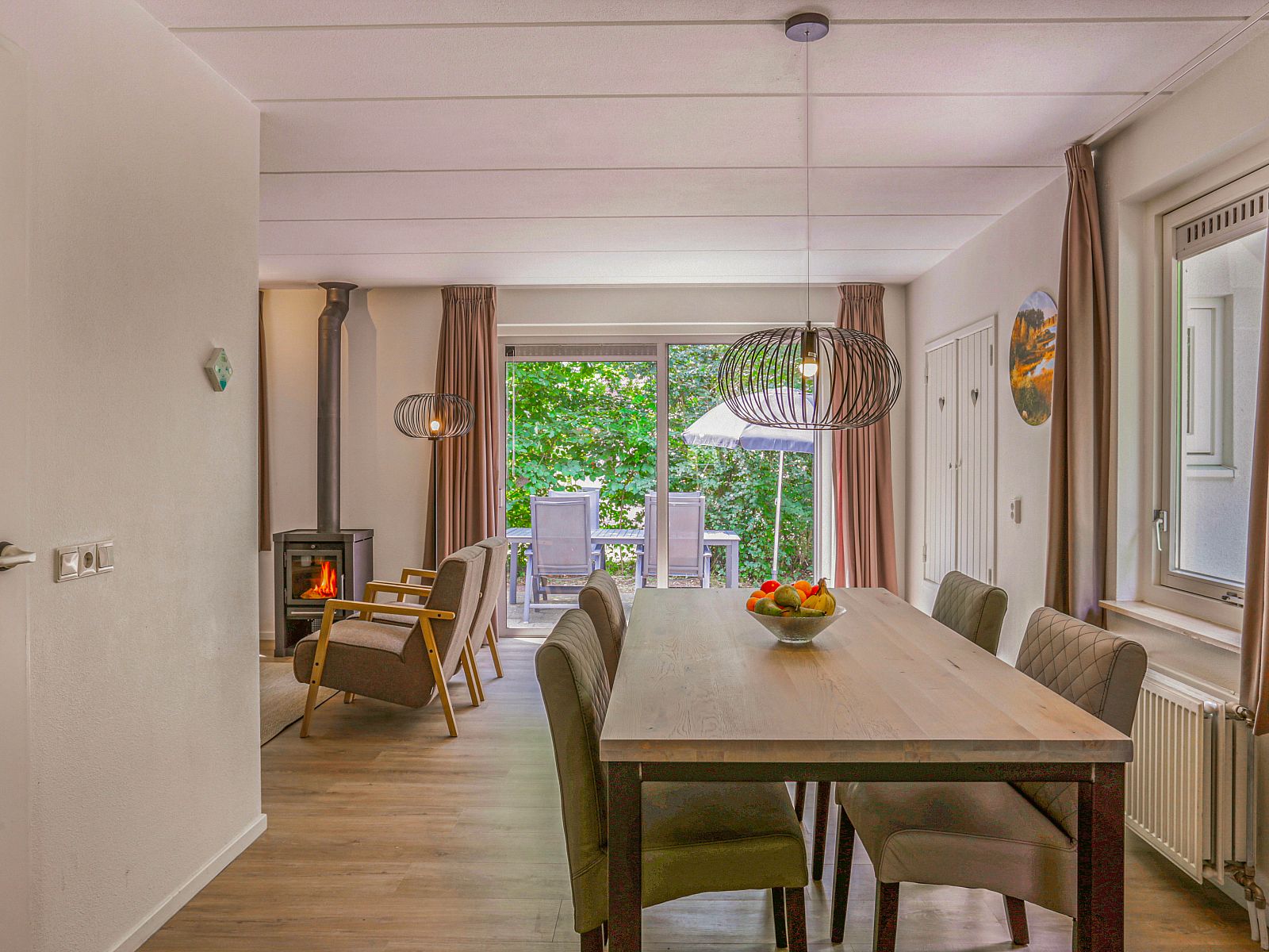 Guest house 182970 - Bungalow Noord Drenthe - Het Land van Bartje | 4-persoons landhuis | 4B