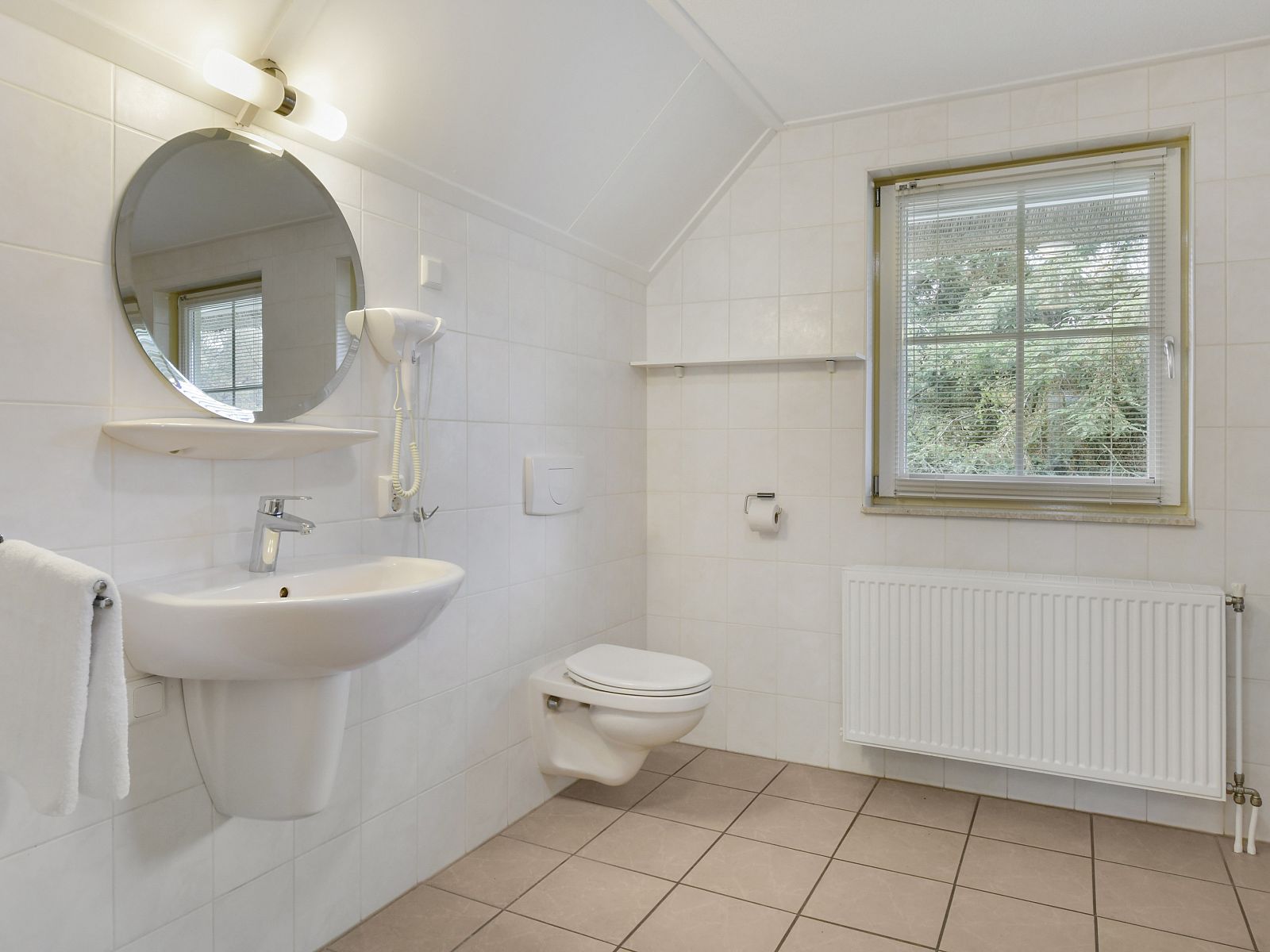 Guest house 182972 - Bungalow Noord Drenthe - Het Land van Bartje | 6-persoons hoevewoning | 6DL